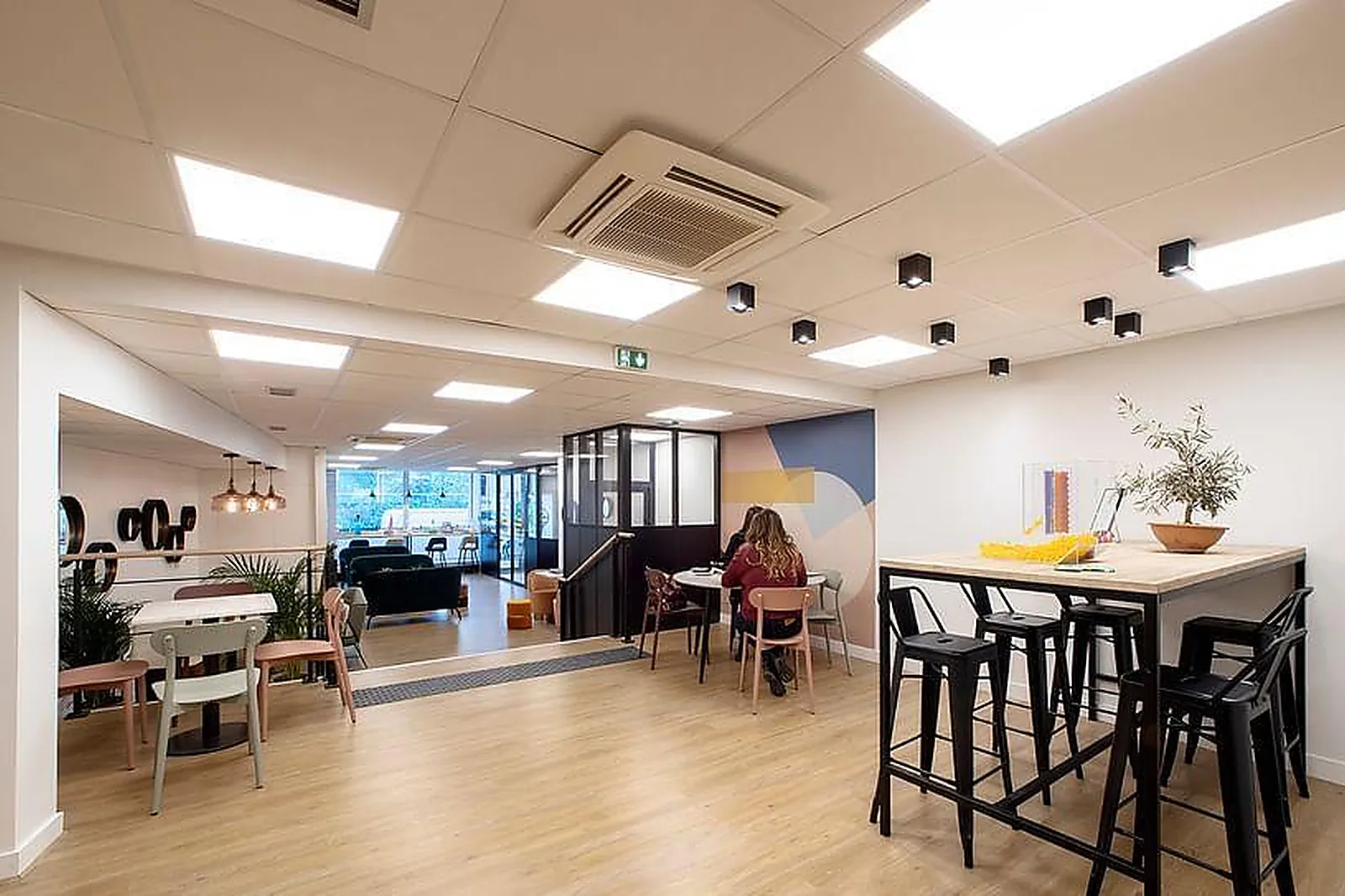 Lieux événementiels, COOL & WORKERS - NEUILLY SUR SEINE