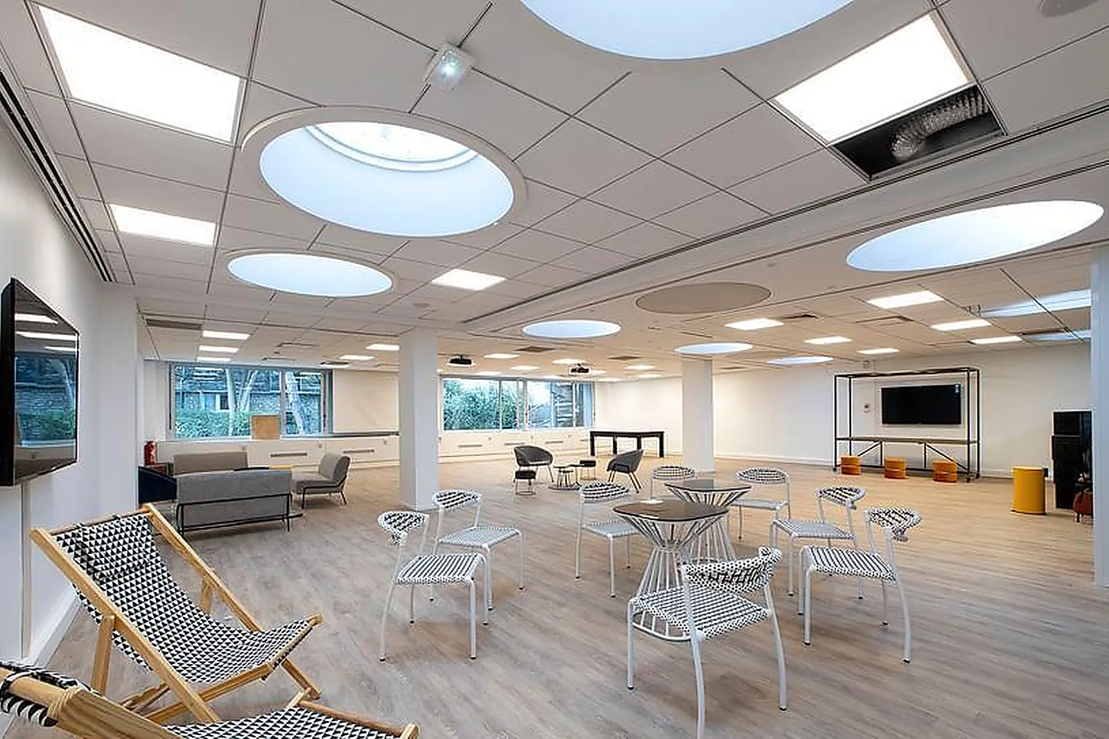 Lieux événementiels, COOL & WORKERS - NEUILLY SUR SEINE