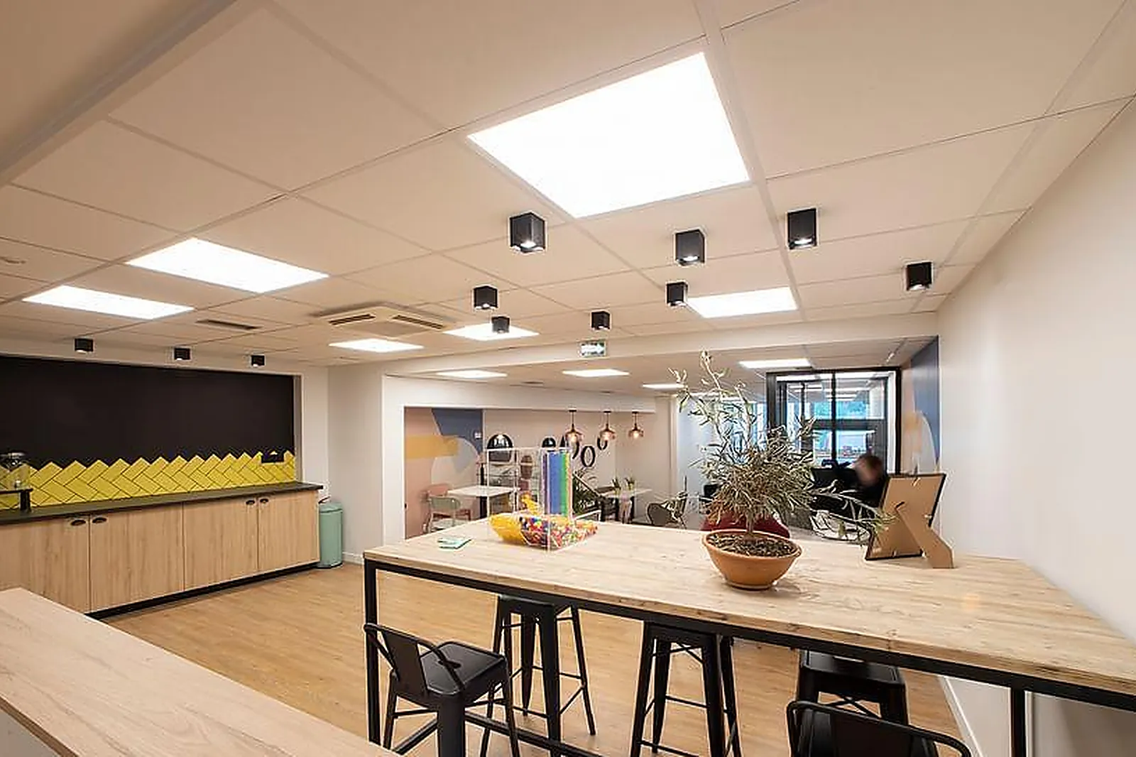 Lieux événementiels, COOL & WORKERS - NEUILLY SUR SEINE