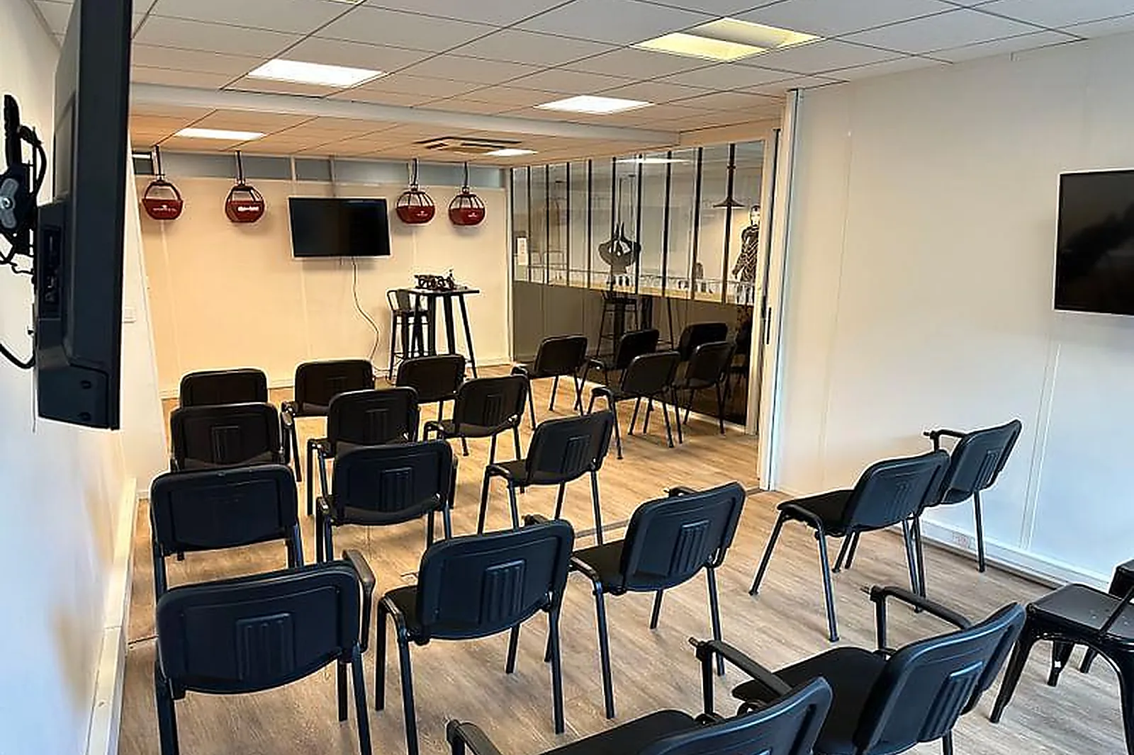 Lieux événementiels, COOL & WORKERS - NEUILLY SUR SEINE