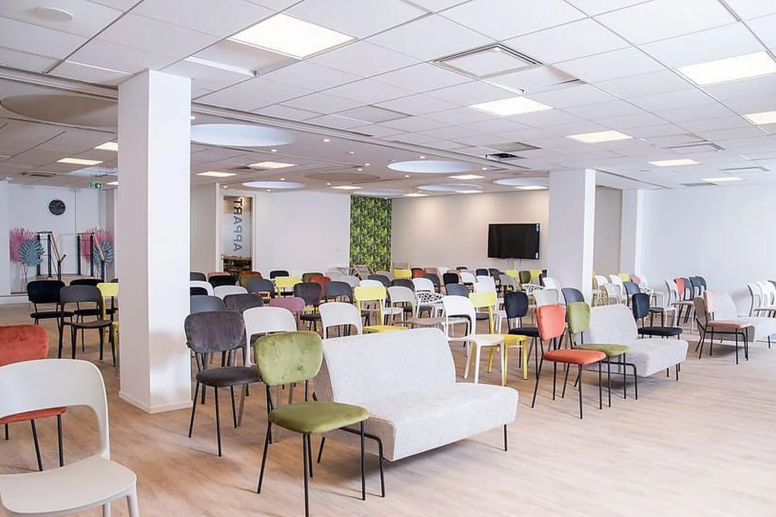 Lieux événementiels, COOL & WORKERS - NEUILLY SUR SEINE