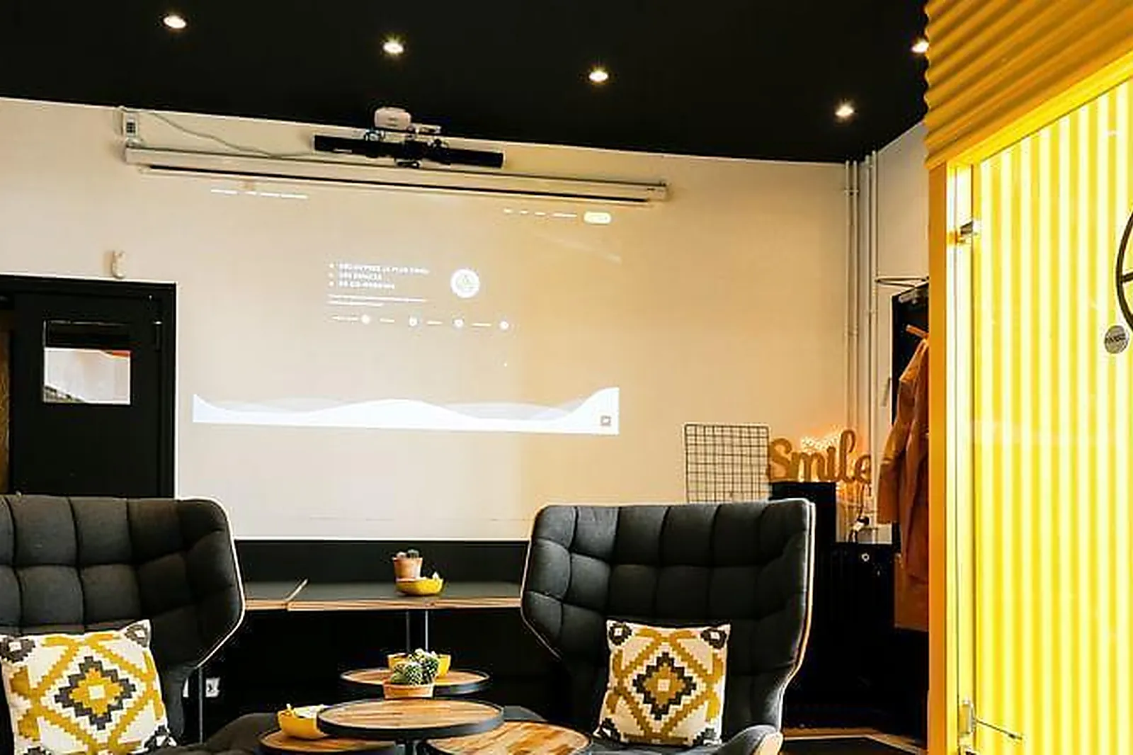 Lieux événementiels, COOL AND WORKERS DAHOMEY