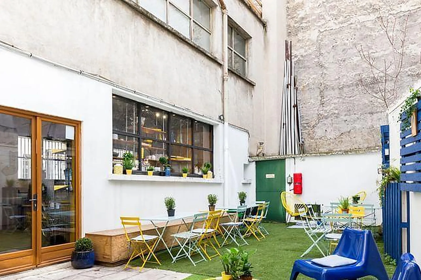 Lieux événementiels, COOL AND WORKERS DAHOMEY