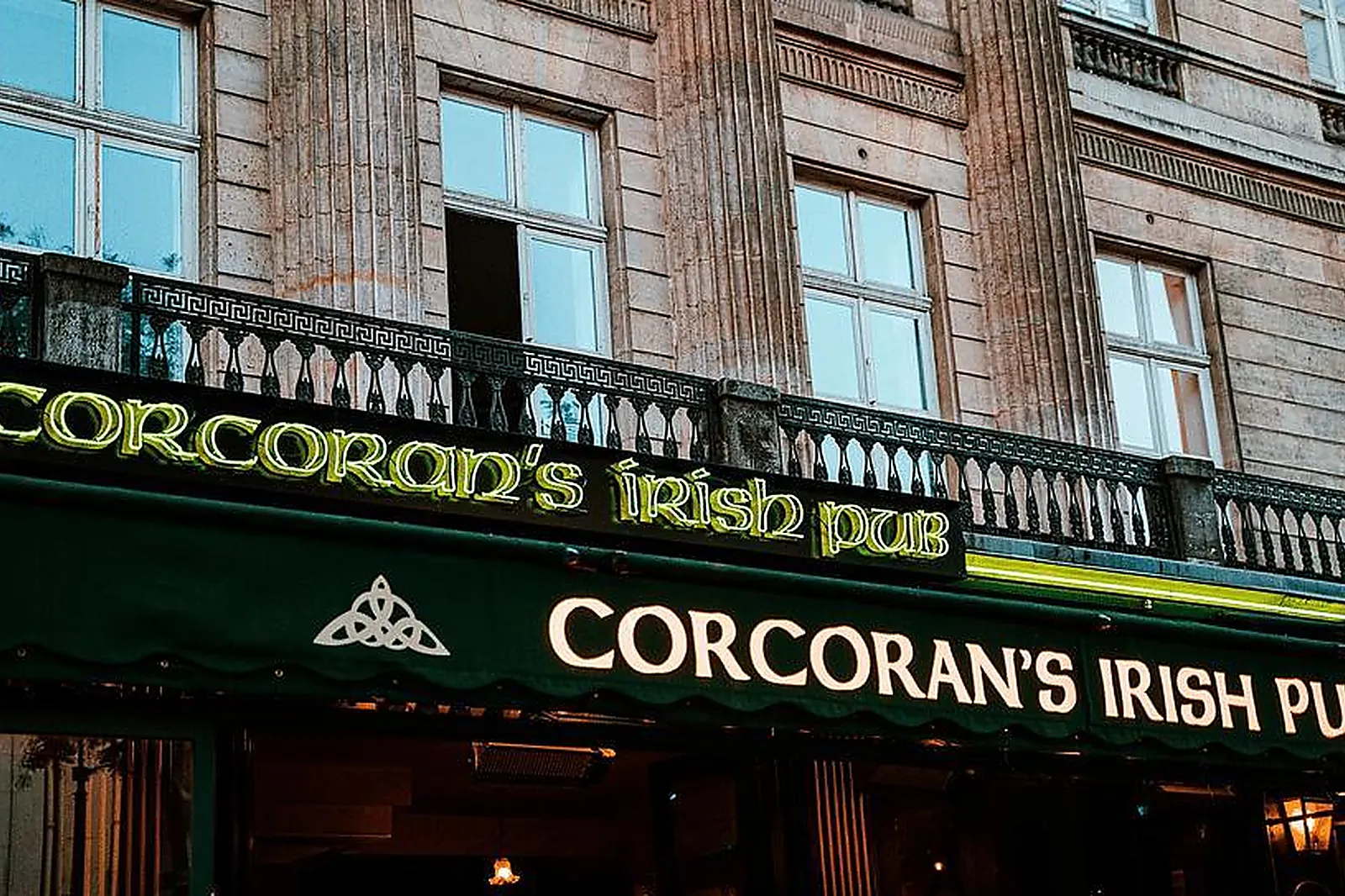 Lieux événementiels, CORCORAN'S IRISH PUB GRANDS BOULEVARDS