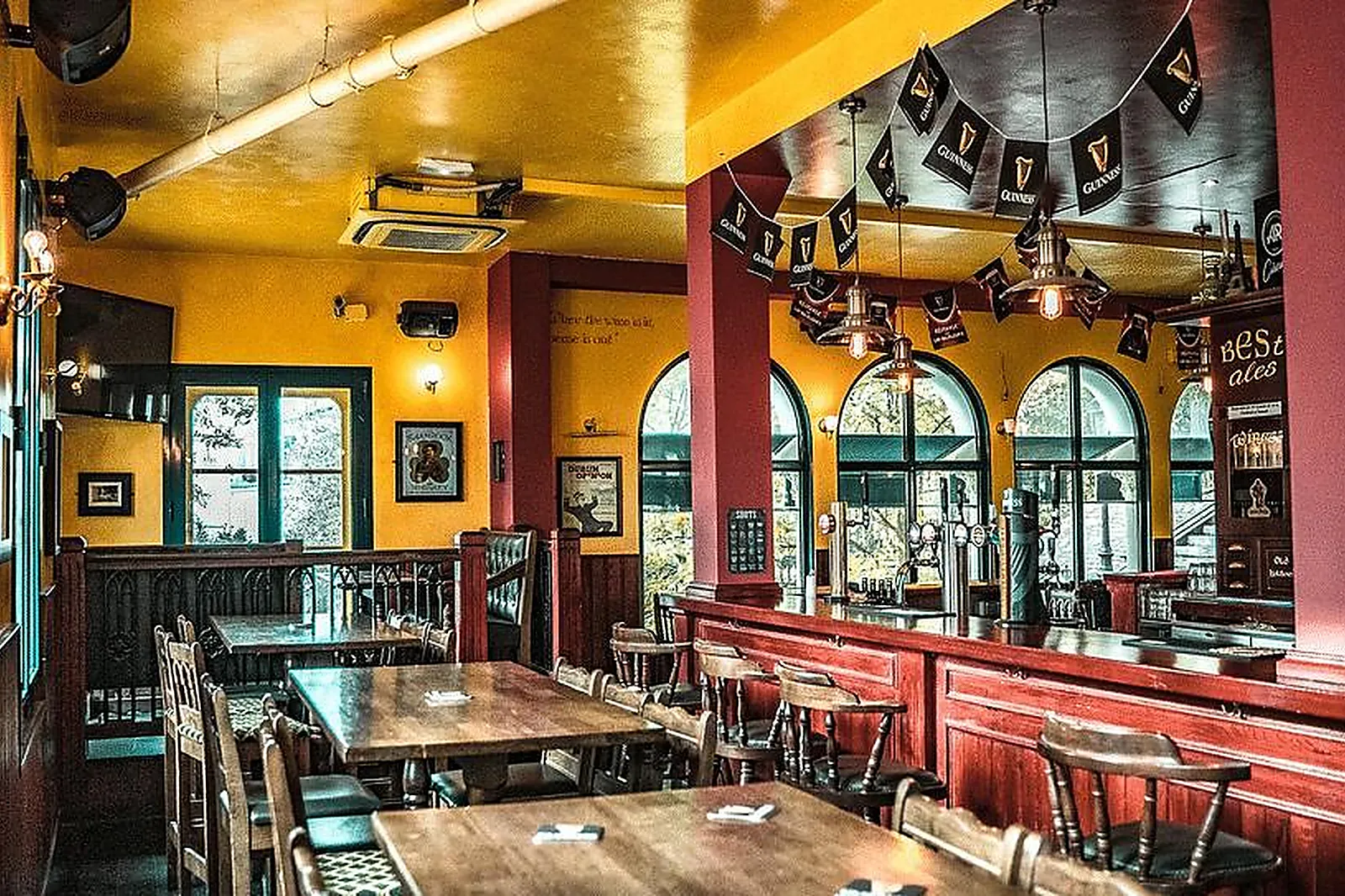 Lieux événementiels, CORCORAN'S SACRÉ CŒUR