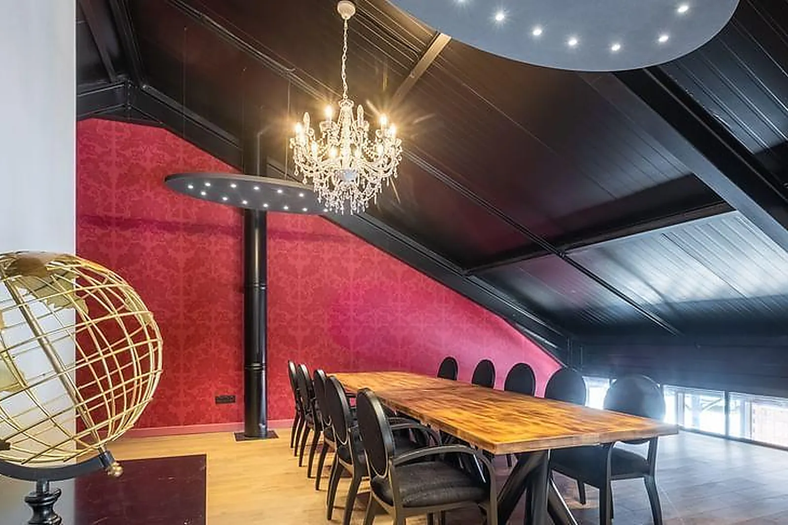 Lieux événementiels, CORLEONE PIZANÇON