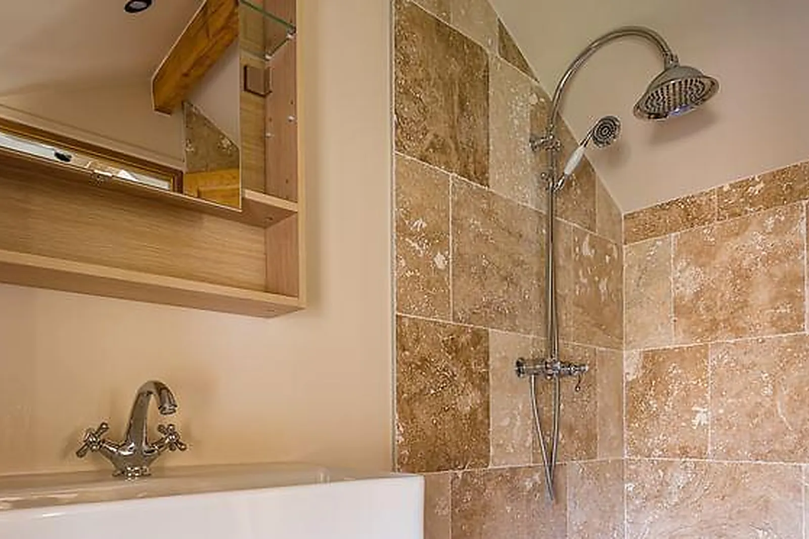 Lieux événementiels, CORSICA