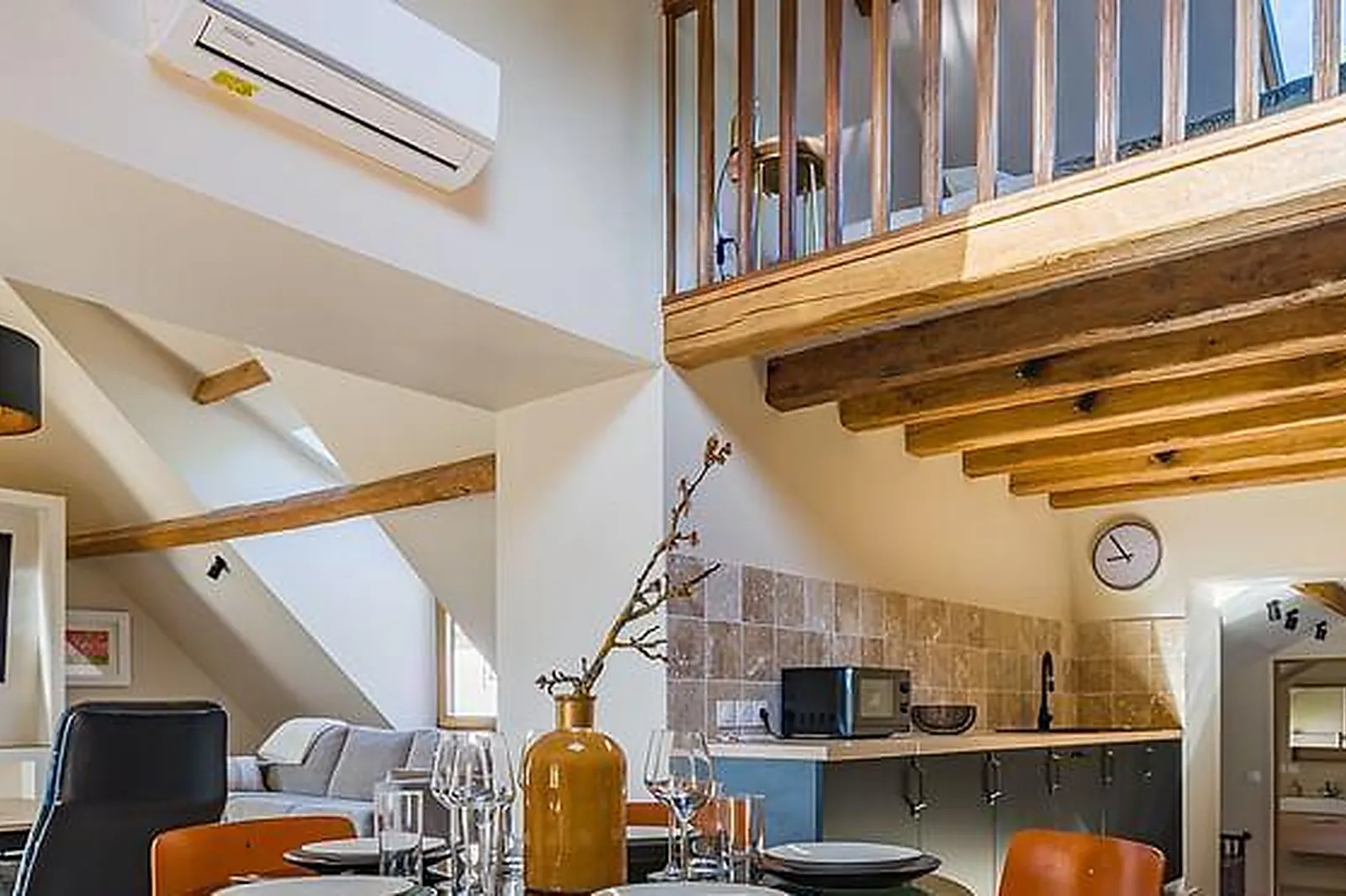 Lieux événementiels, CORSICA