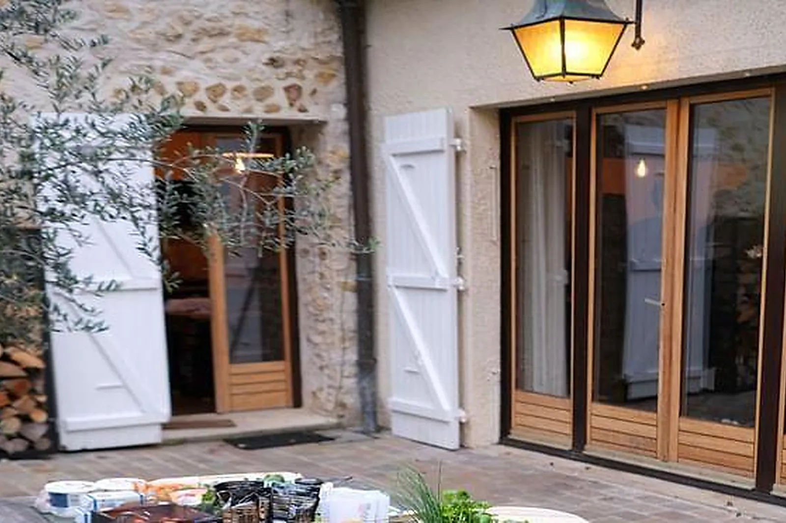 Lieux événementiels, CORSICA