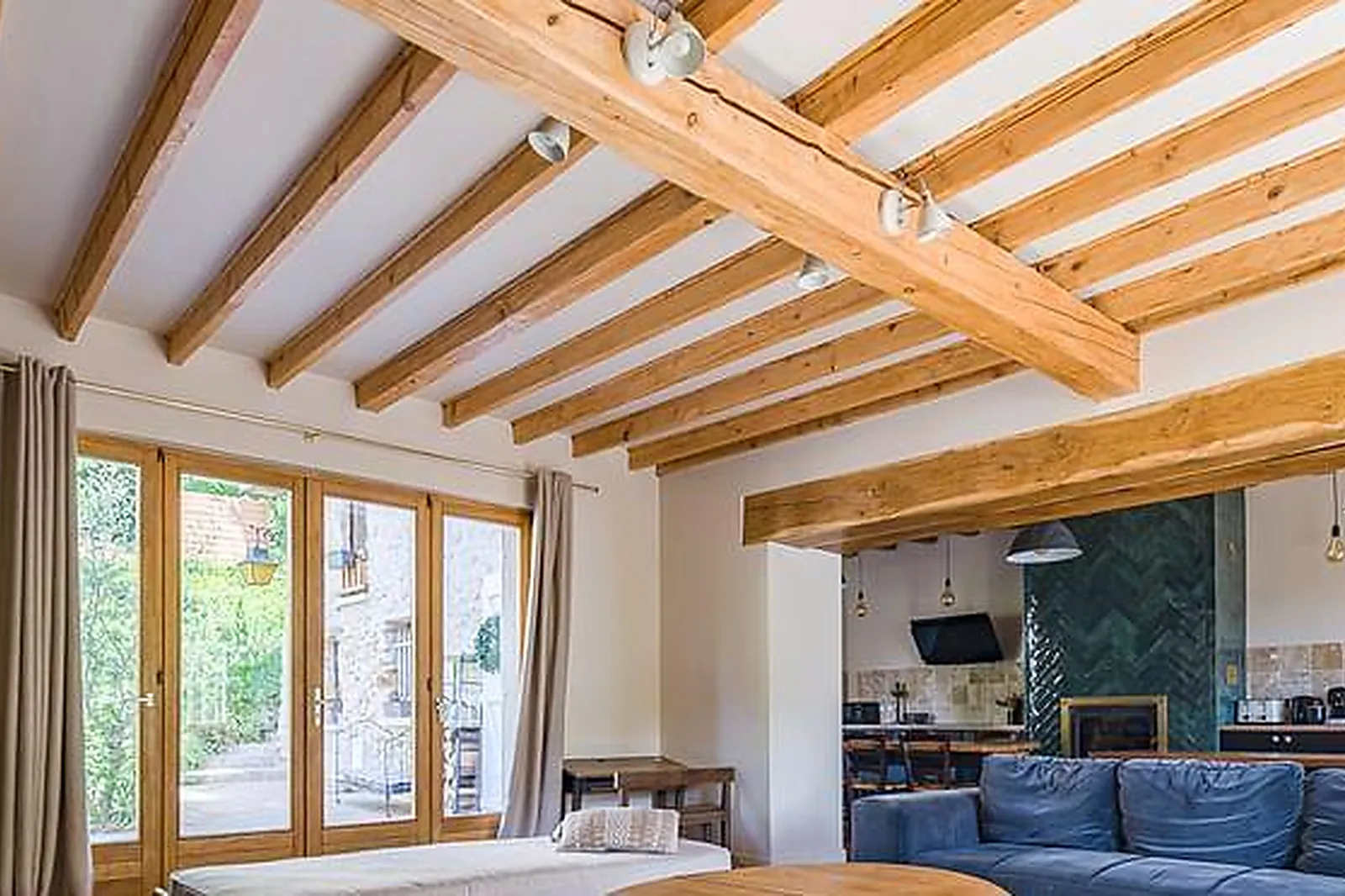 Lieux événementiels, CORSICA