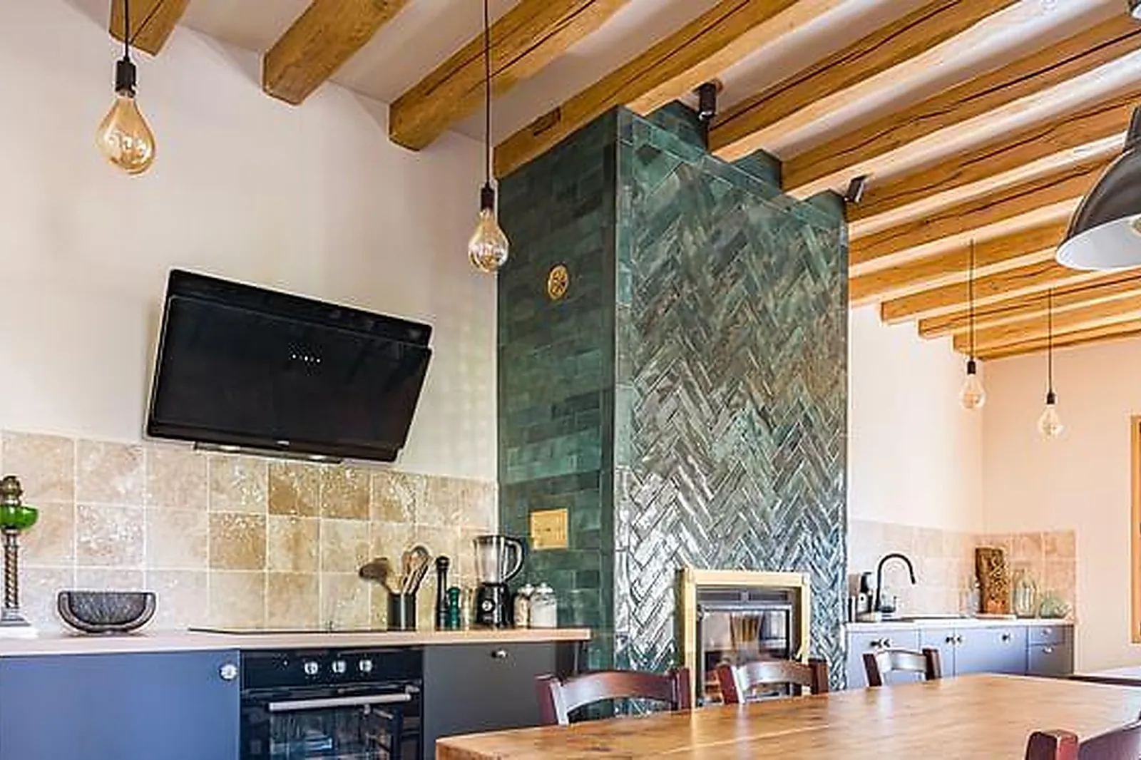 Lieux événementiels, CORSICA