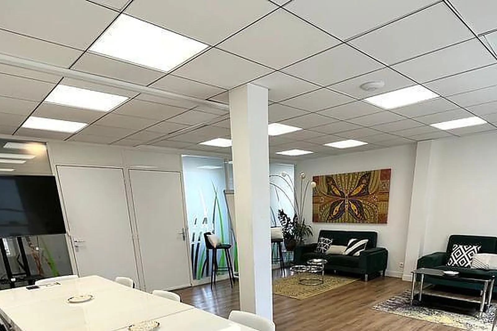 Lieux événementiels, COSY MEETING CENTER