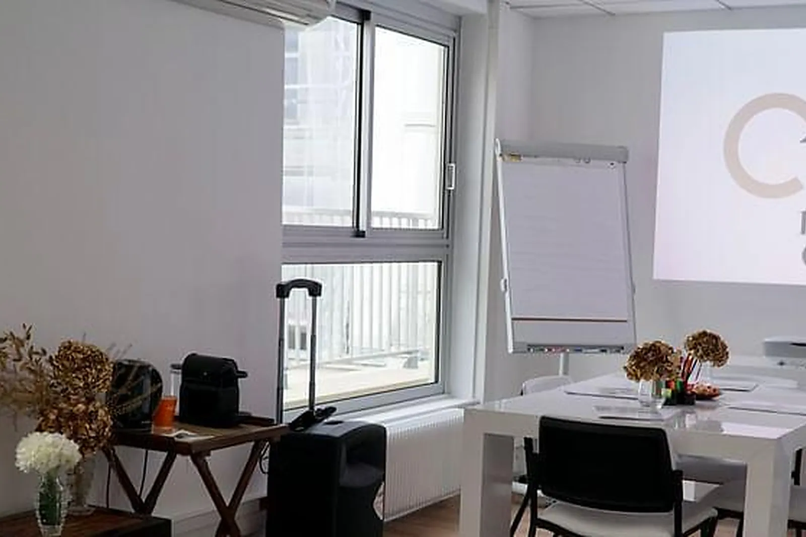 Lieux événementiels, COSY MEETING CENTER