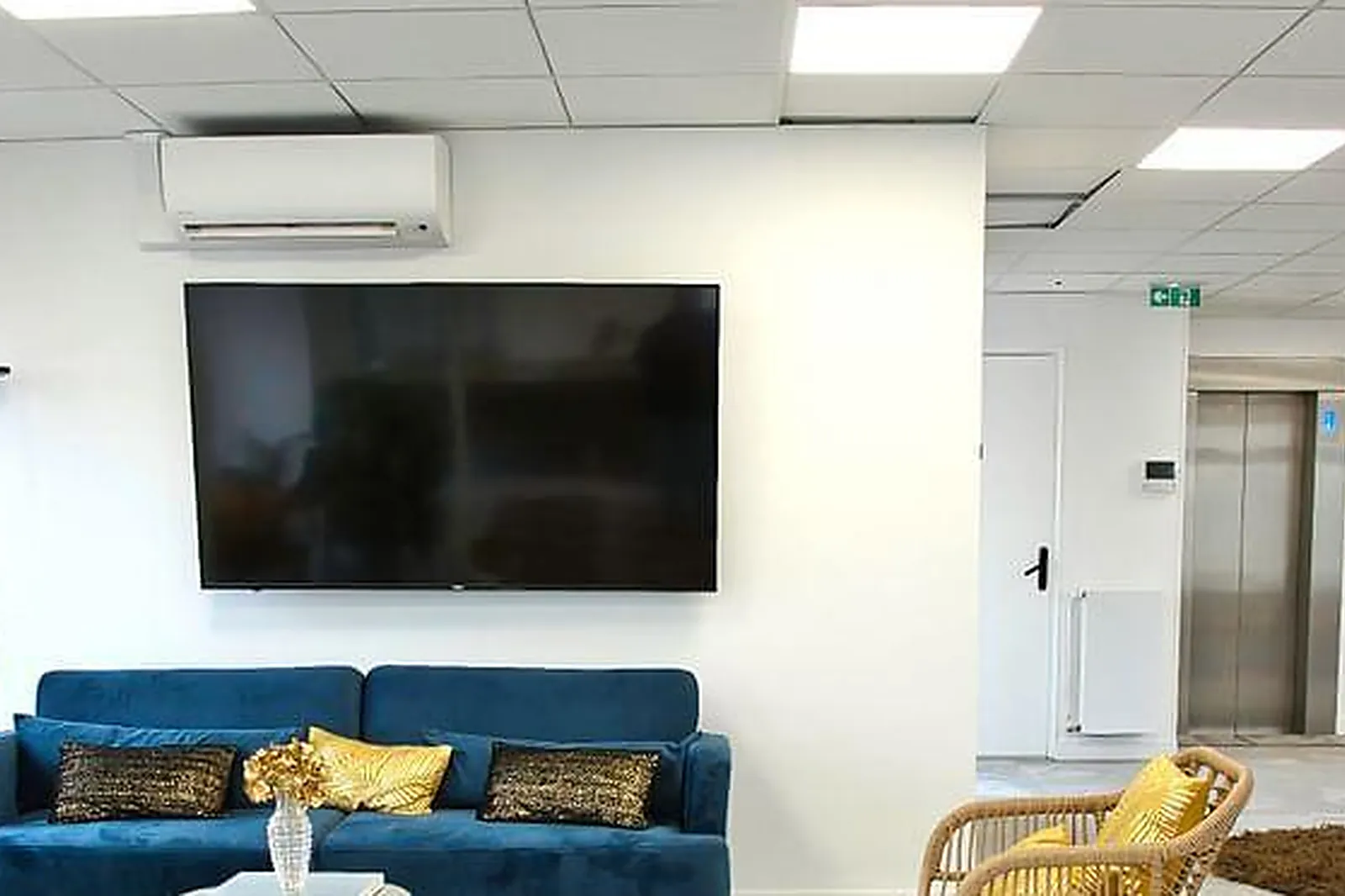 Lieux événementiels, COSY MEETING CENTER