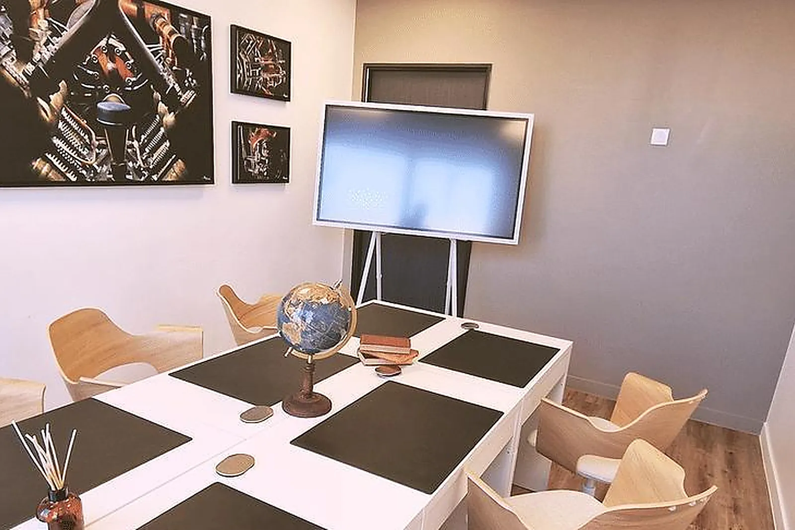 Lieux événementiels, COSY WORKING BLANC MESNIL