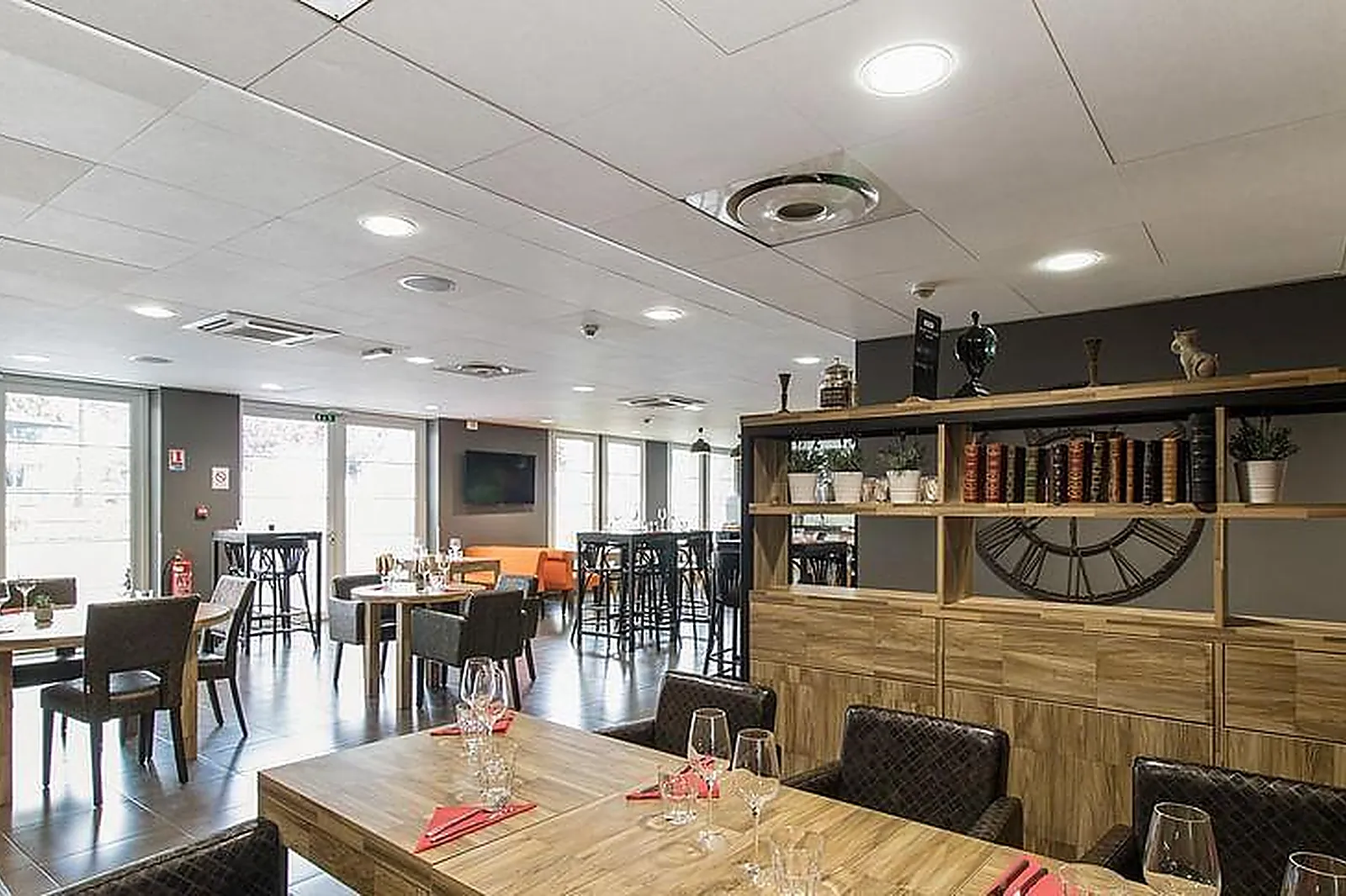 Lieux événementiels, COSY WORKING BLANC MESNIL