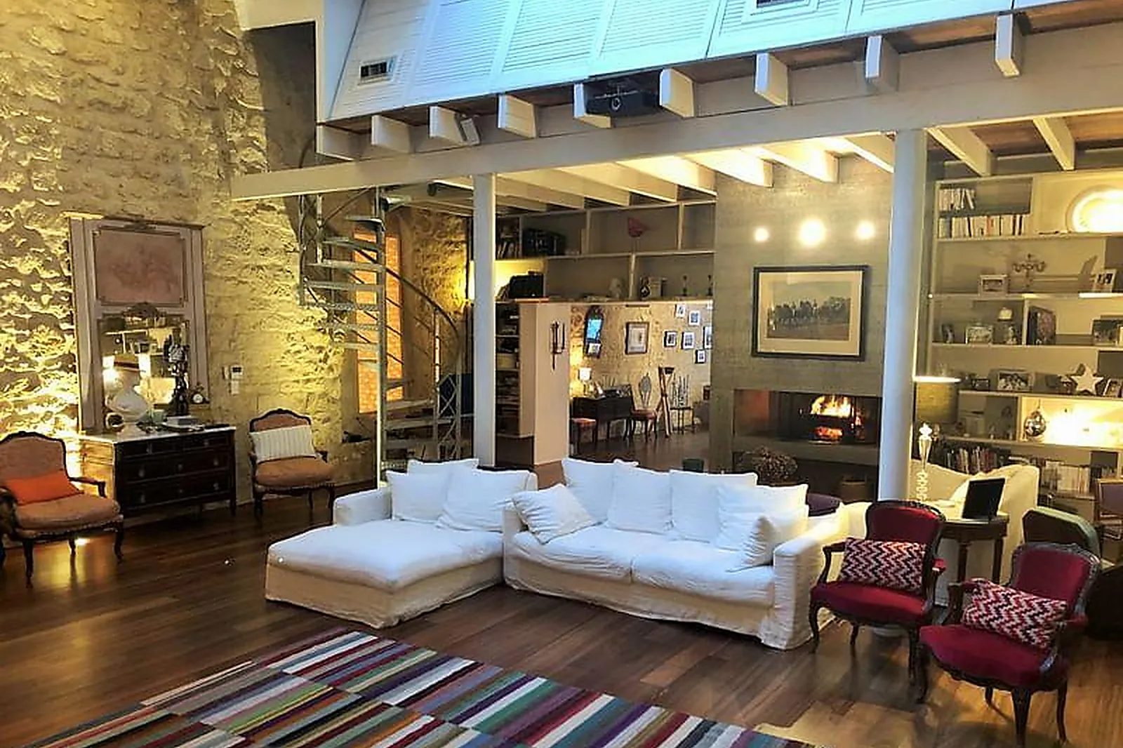 Lieux événementiels, COSY WORKPLACE - APPARTEMENT DES CHARTRONS