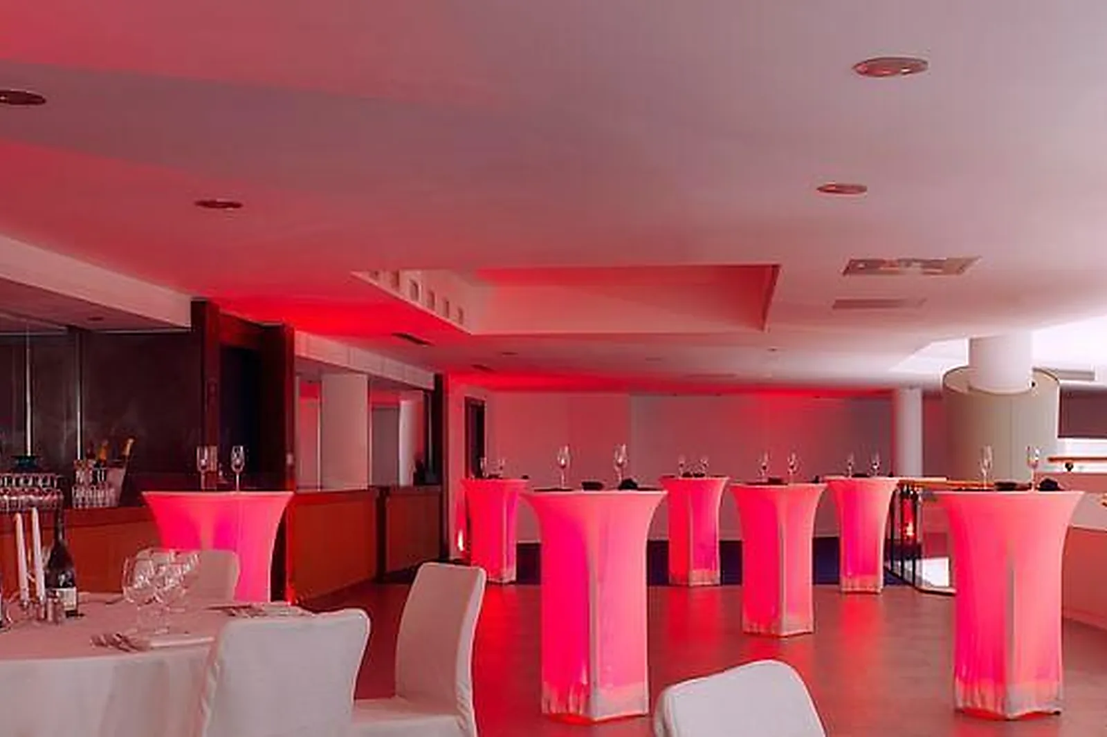 Lieux événementiels, COURTYARD BY MARRIOTT PARIS CHARLES DE GAULLE AIRPORT