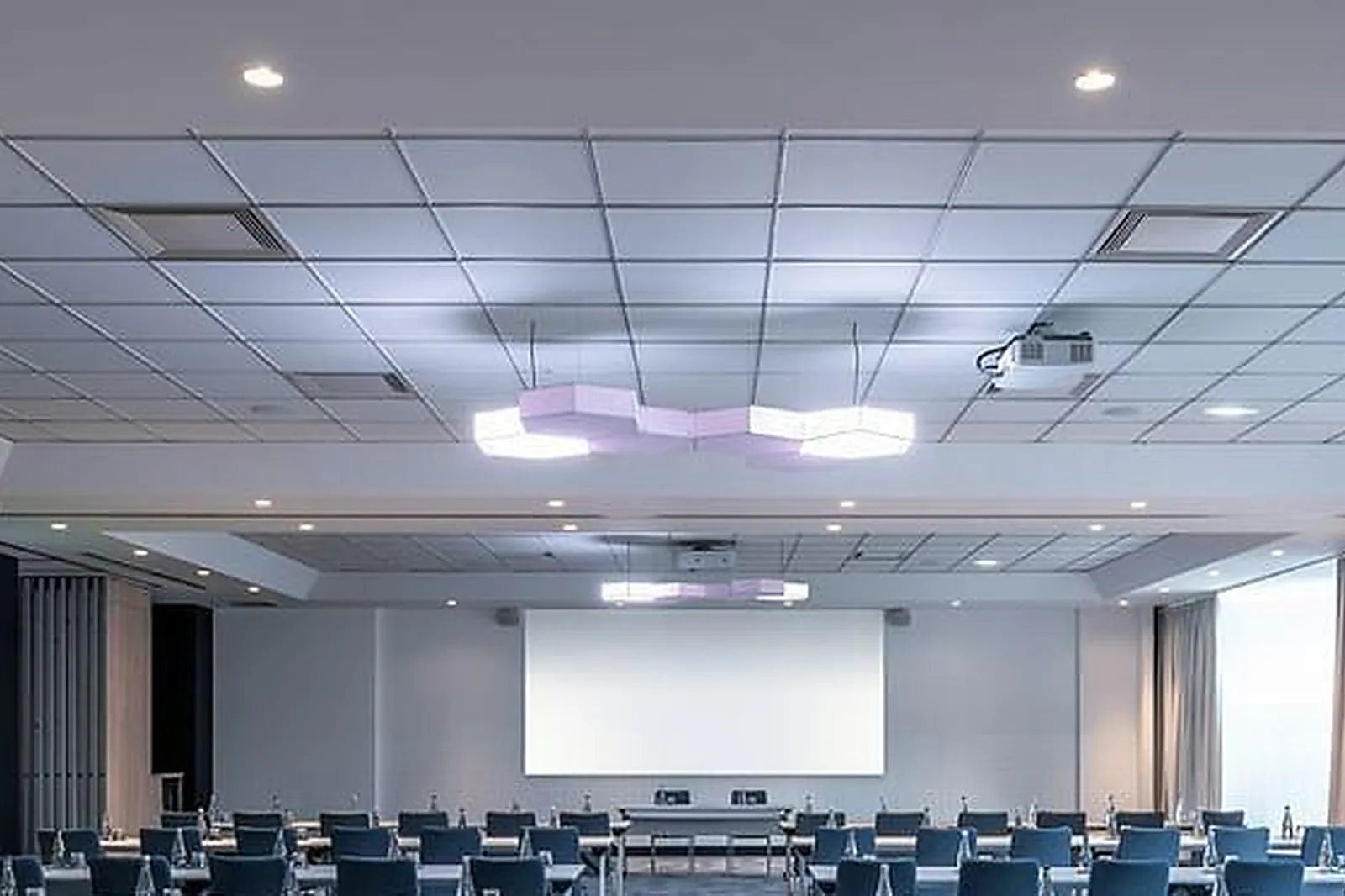 Lieux événementiels, COURTYARD BY MARRIOTT PARIS CHARLES DE GAULLE AIRPORT