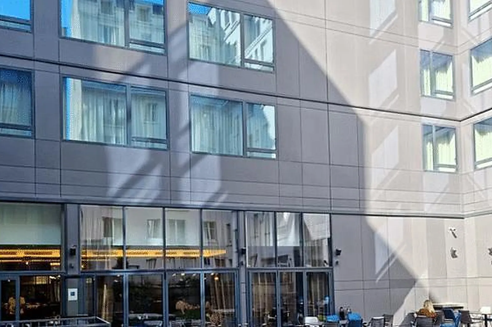 Lieux événementiels, COURTYARD BY MARRIOTT PARIS PORTE DE VERSAILLES****