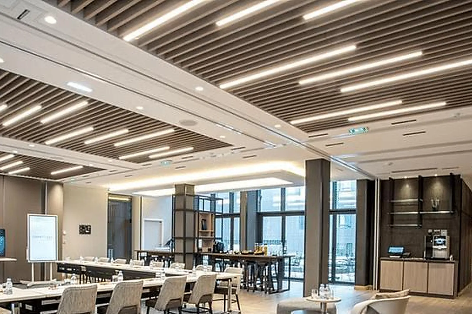 Lieux événementiels, COURTYARD BY MARRIOTT PARIS PORTE DE VERSAILLES****