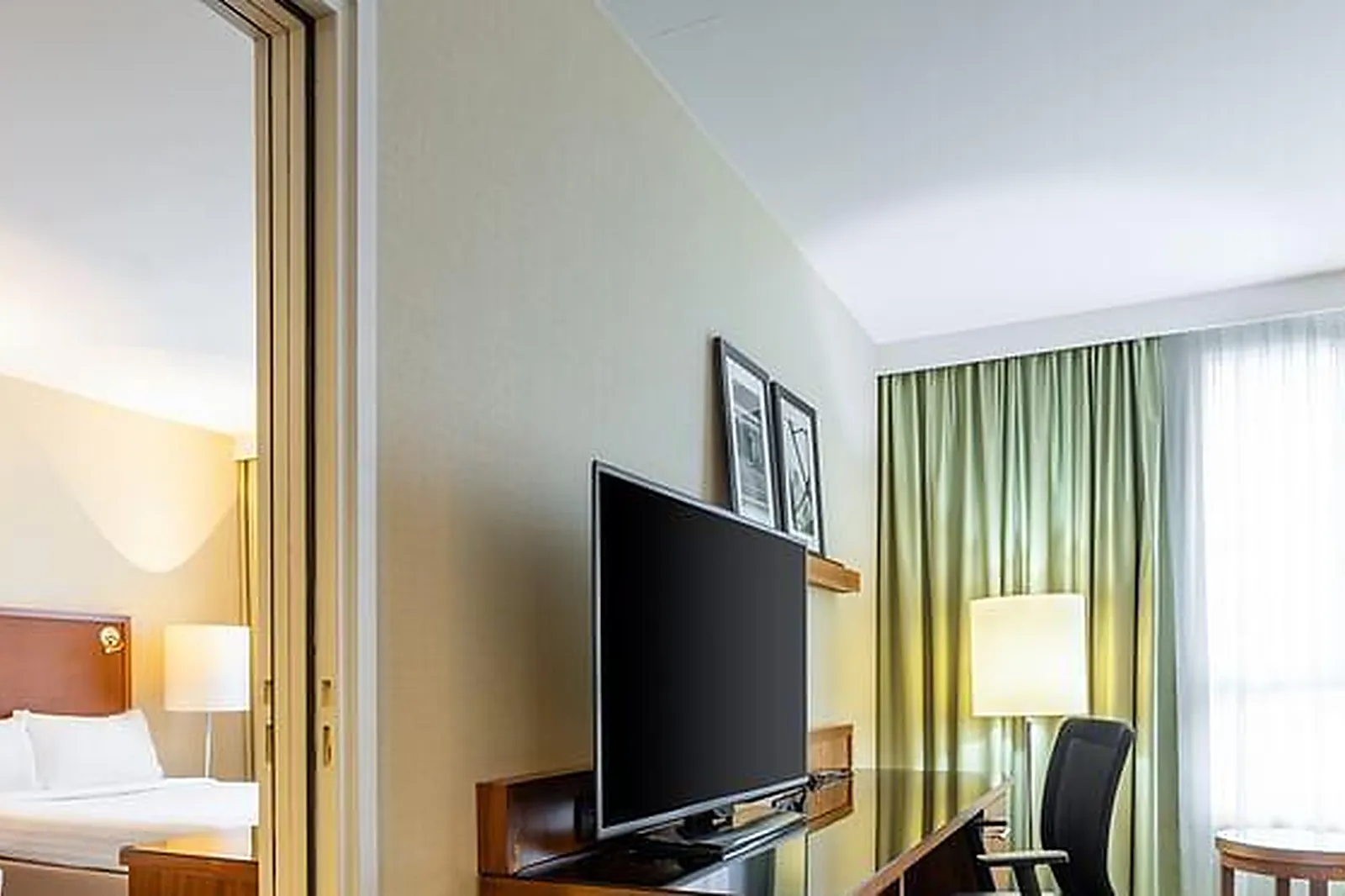 Lieux événementiels, COURTYARD BY MARRIOTT PARIS SAINT DENIS ****