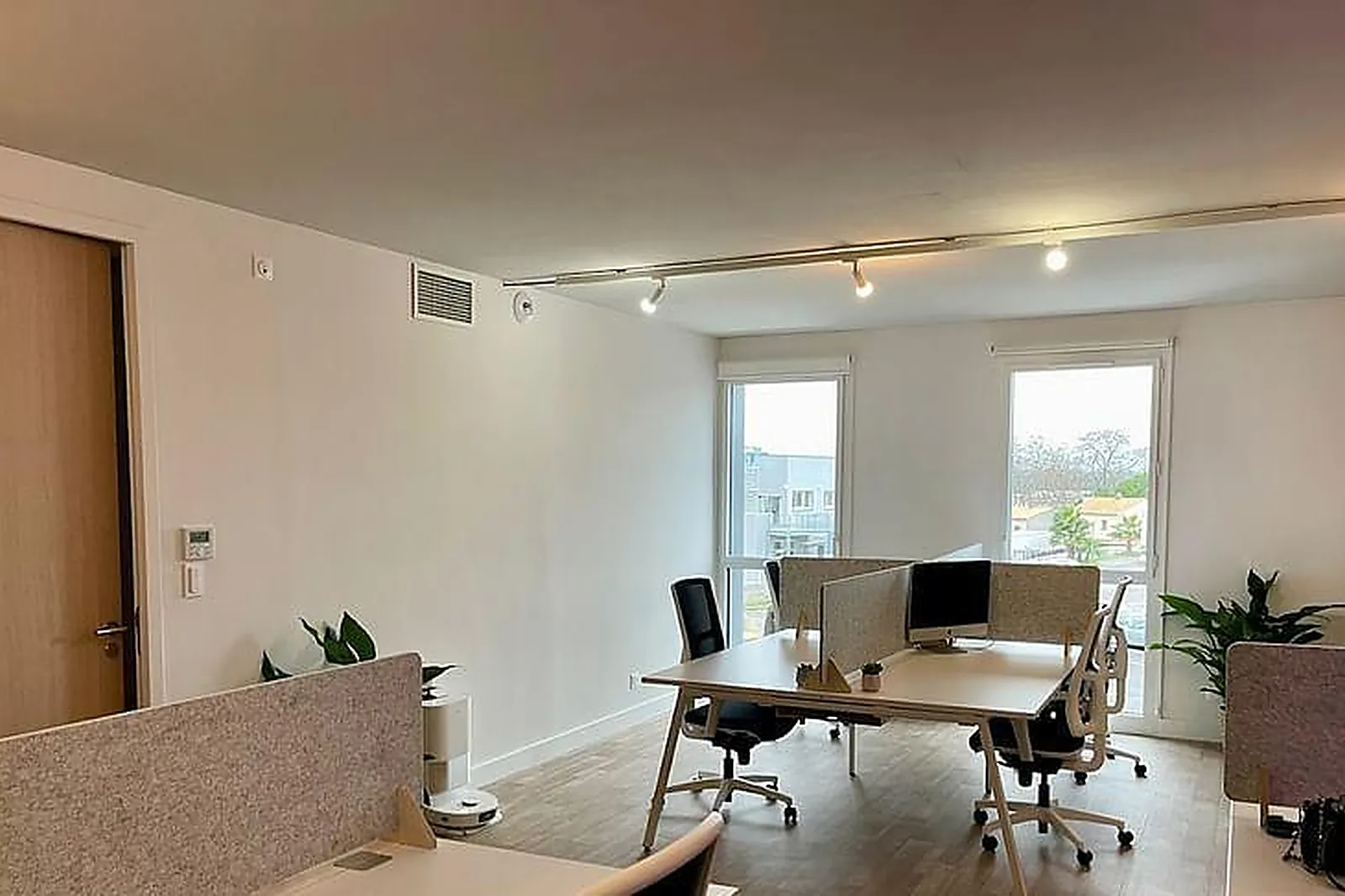 Lieux événementiels, COWO LE COWORKING DES HALLES 610 JACOU