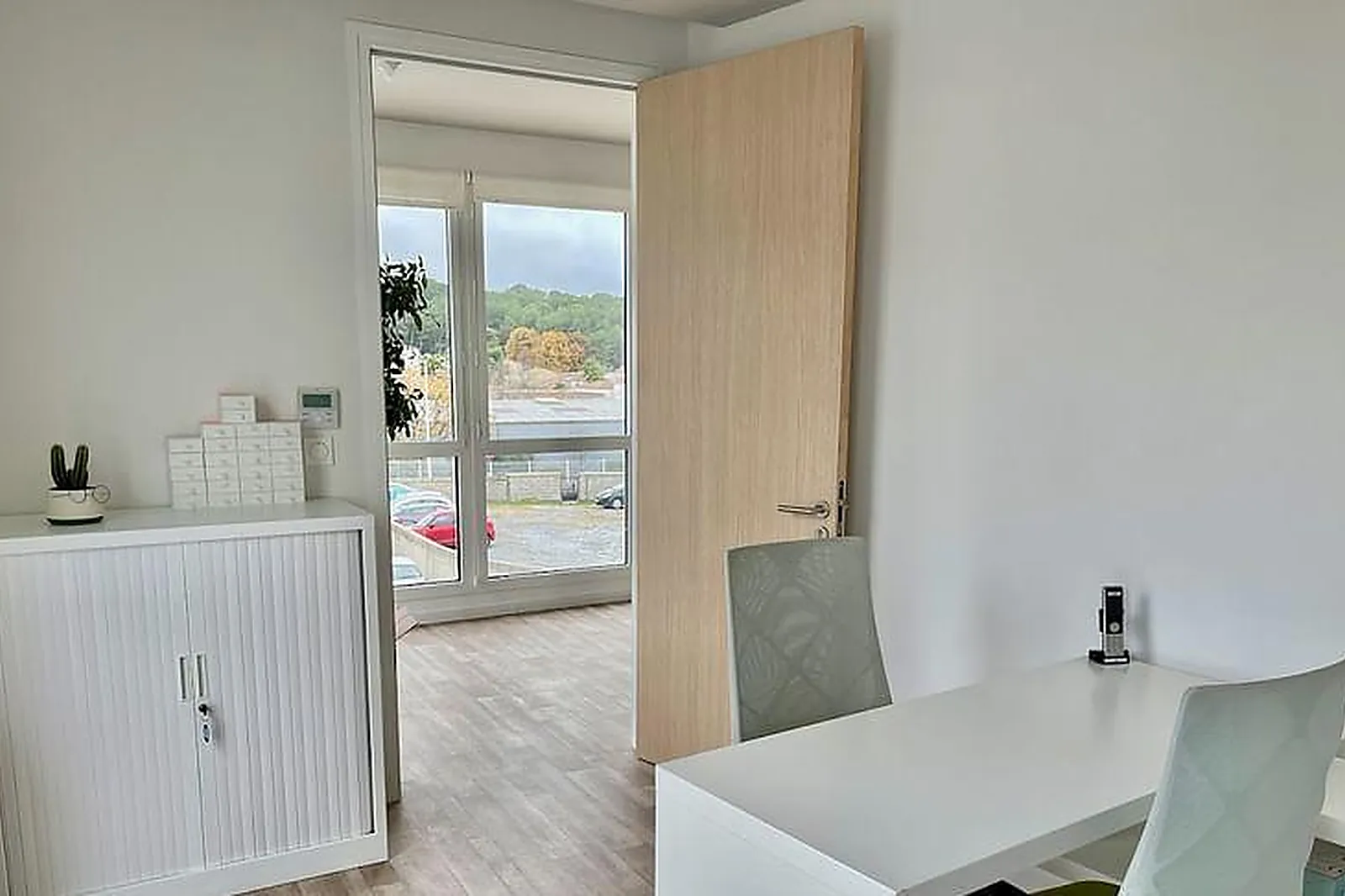 Lieux événementiels, COWO LE COWORKING DES HALLES 610 JACOU