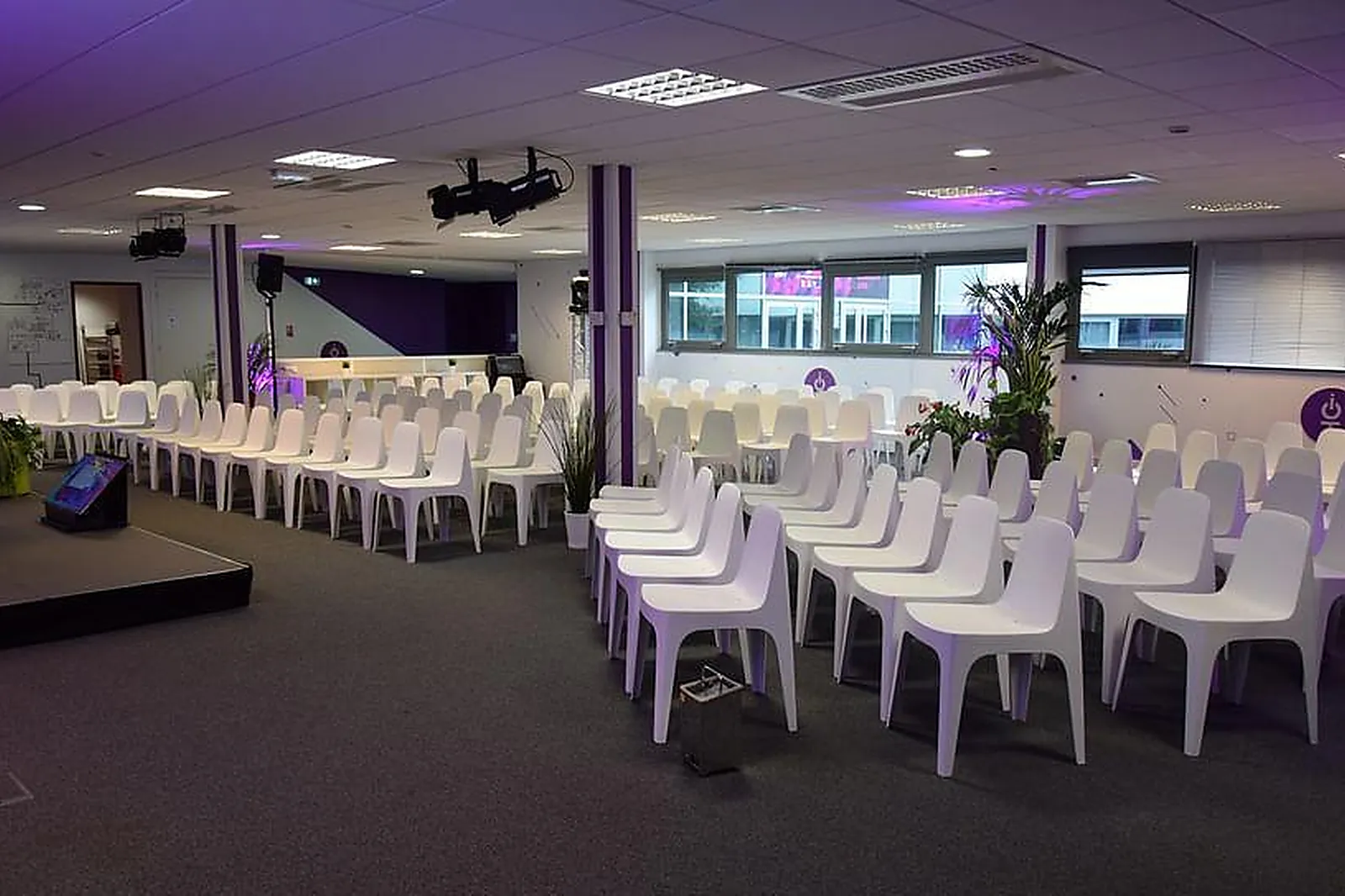 Lieux événementiels, COWORKING IOT VALLEY