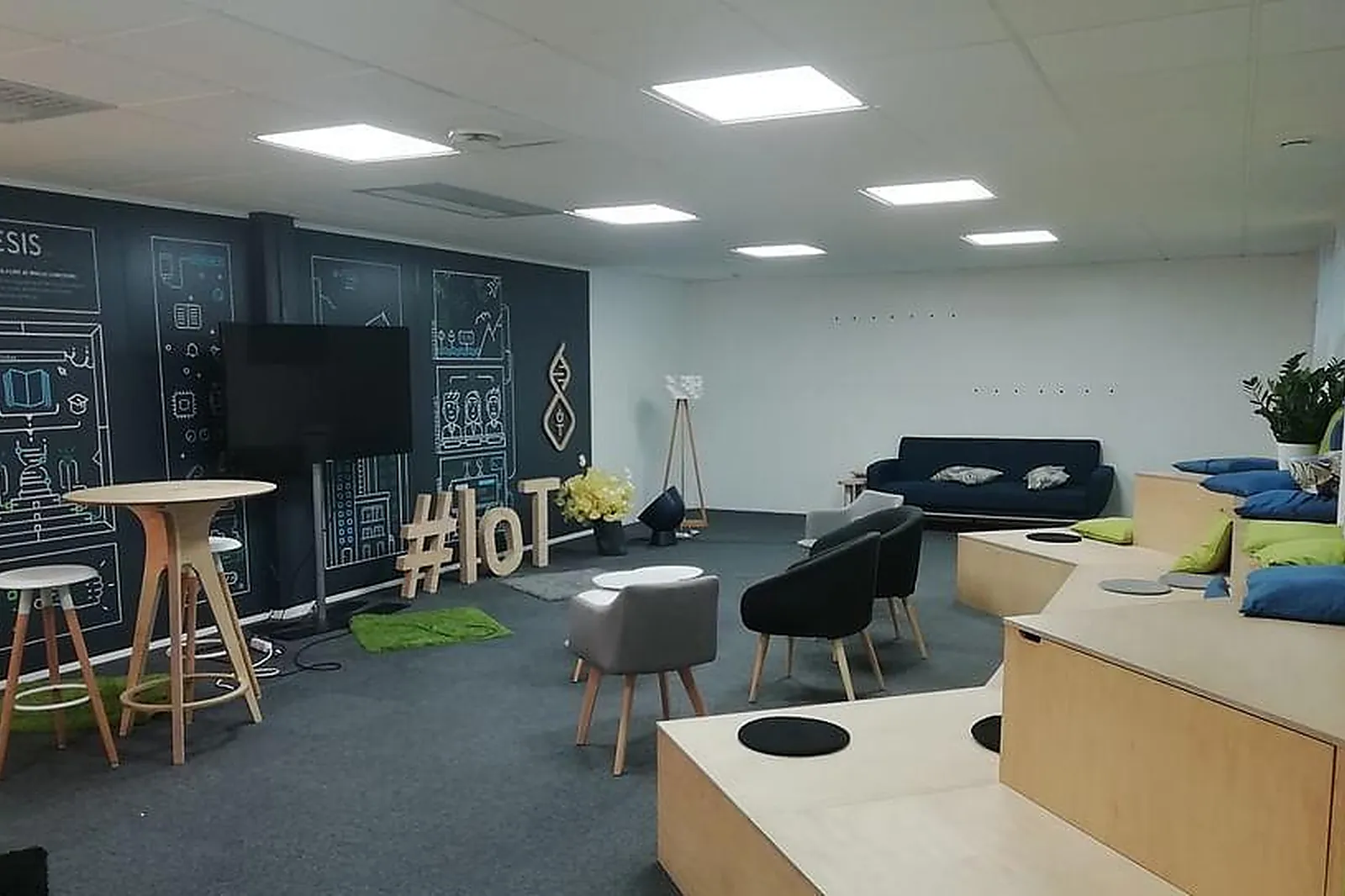 Lieux événementiels, COWORKING IOT VALLEY