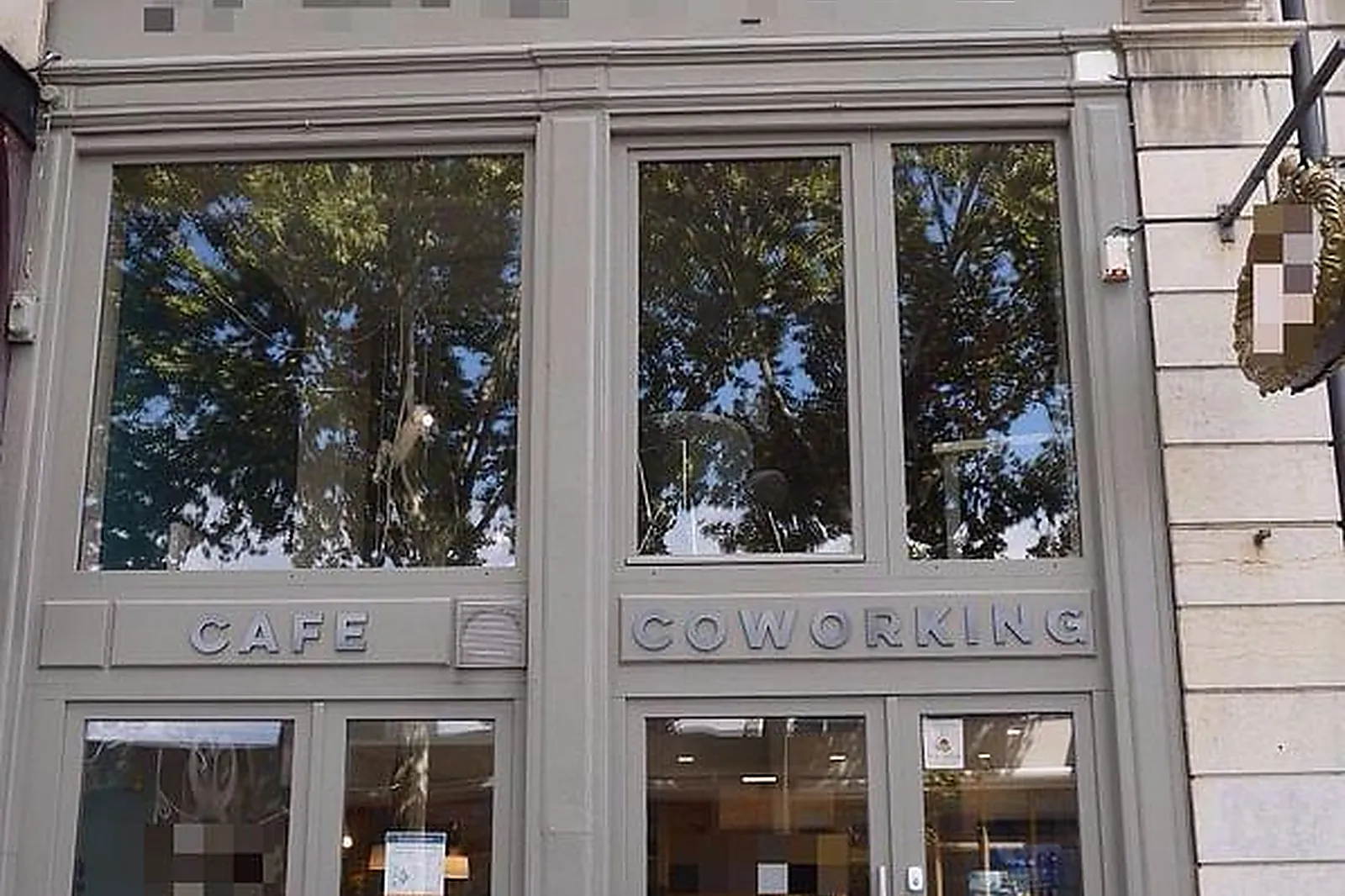 Lieux événementiels, COWORKING EN FACE DE LA PISCINE