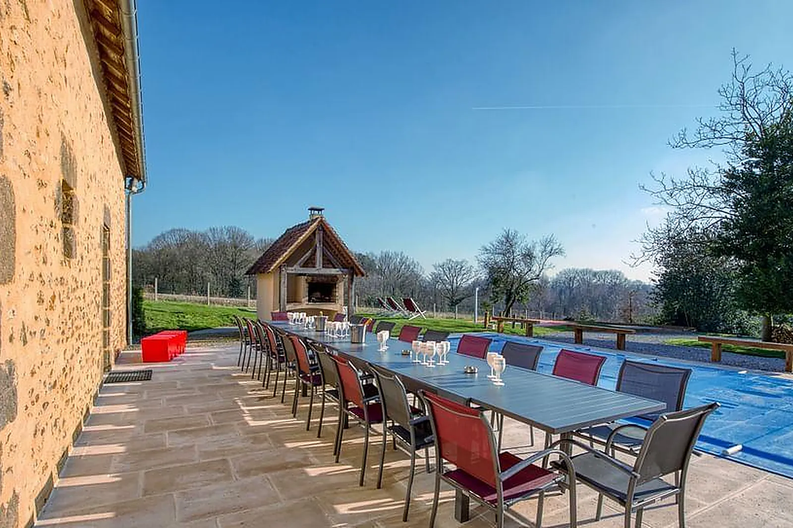 Lieux événementiels, CRAZY-VILLAS / CHATEAUBERT