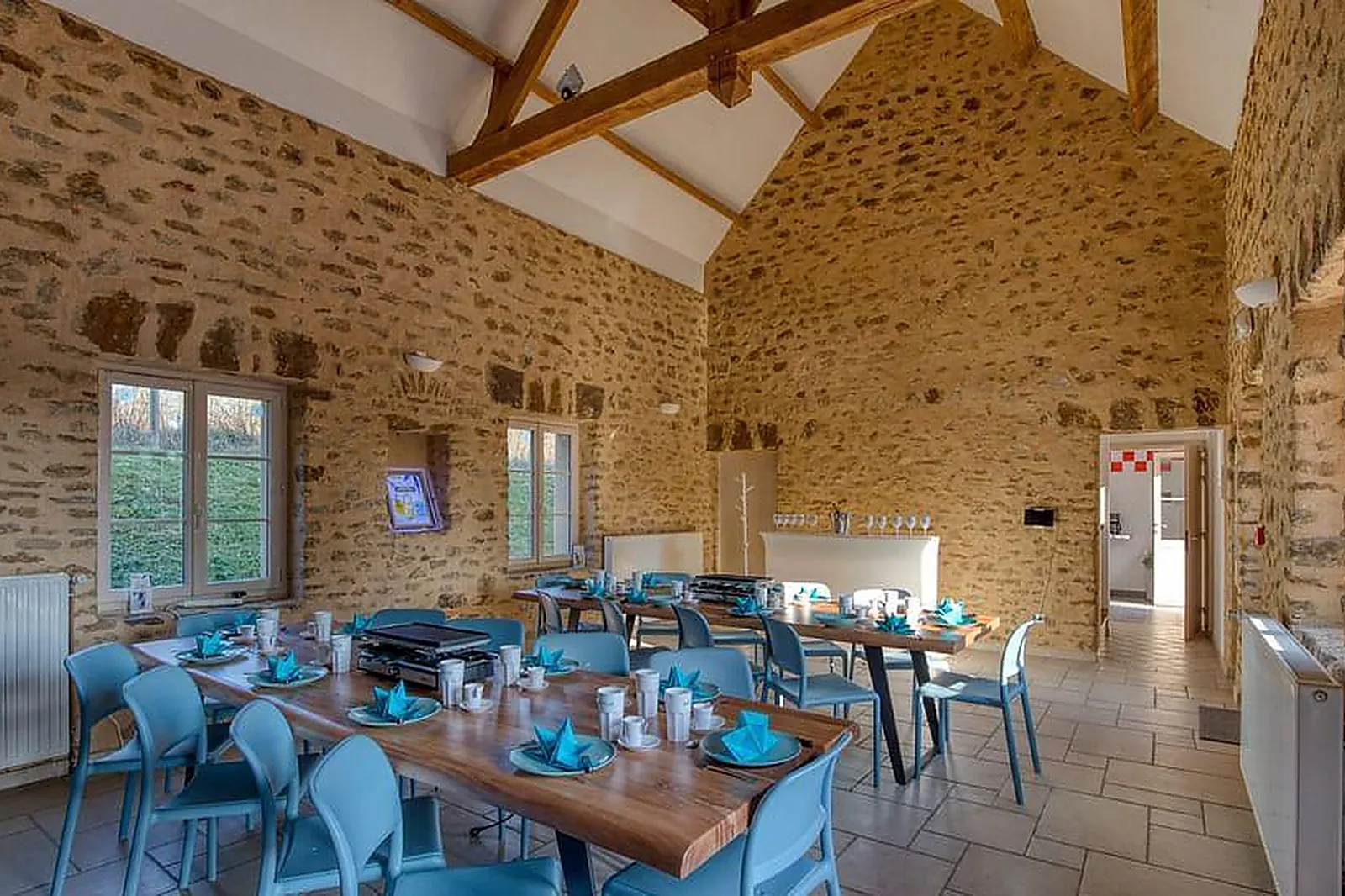 Lieux événementiels, CRAZY-VILLAS / CHATEAUBERT