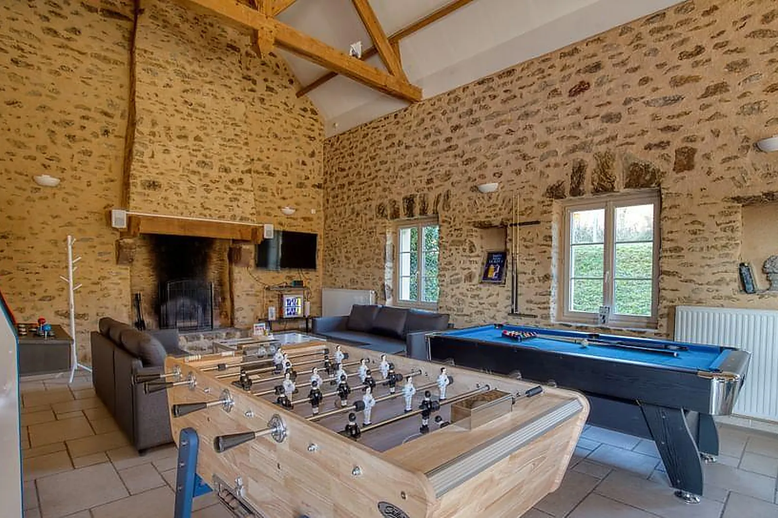 Lieux événementiels, CRAZY-VILLAS / CHATEAUBERT