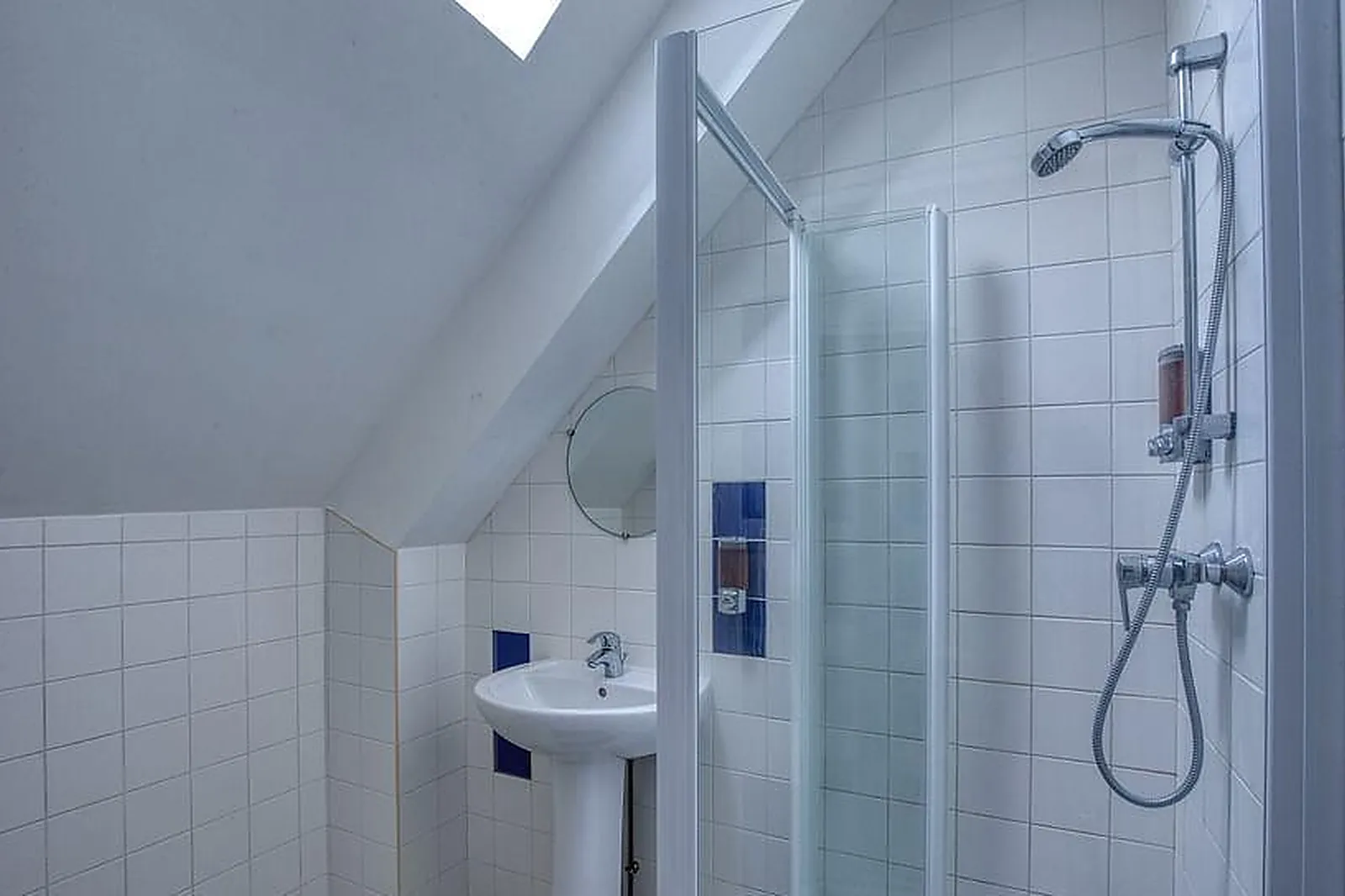 Lieux événementiels, CRAZY-VILLAS / CHATEAUBERT