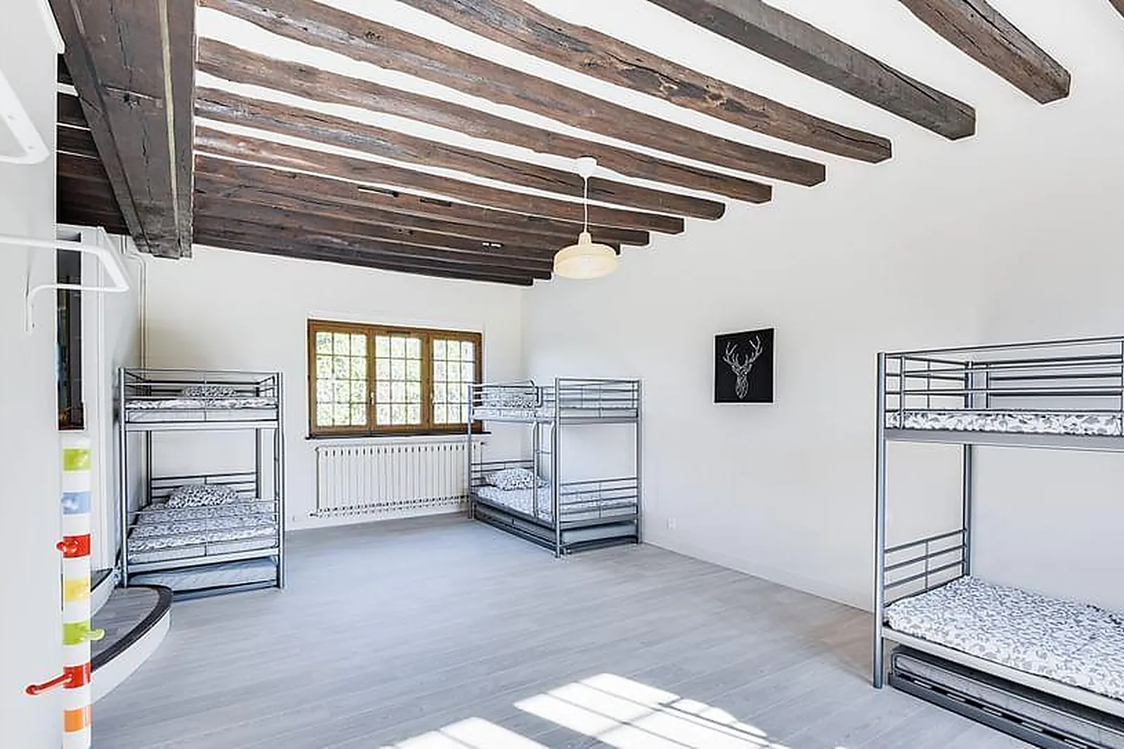 Lieux événementiels, CRAZY-VILLAS / LES ÉTISSEAUX