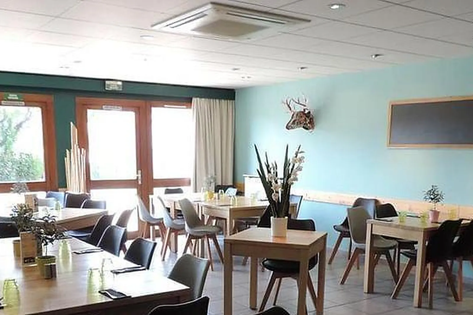 Lieux événementiels, SALLE DE RÉUNION LE PRÉAU - MONTROUGE