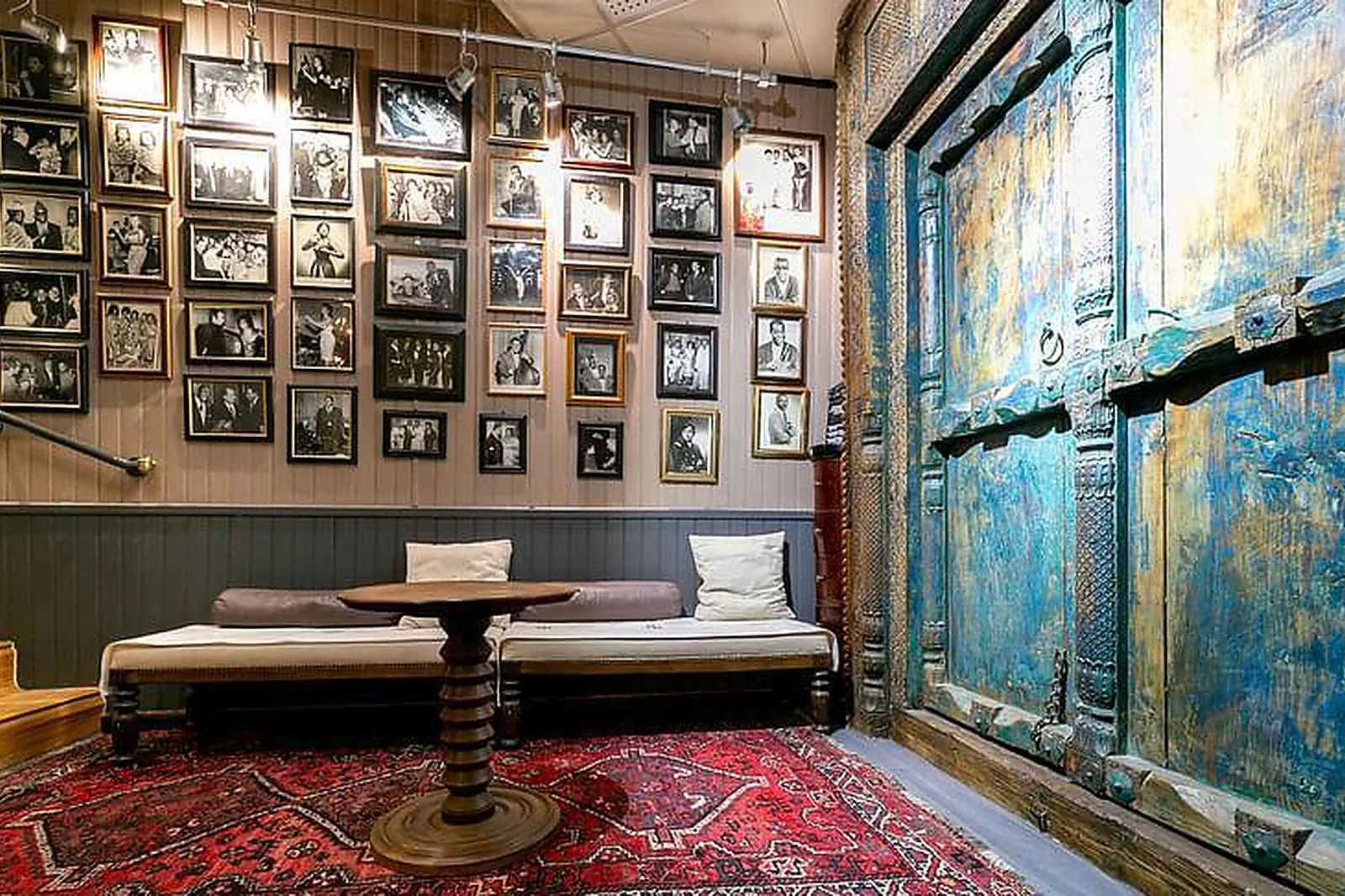 Lieux événementiels, CROSS LINER