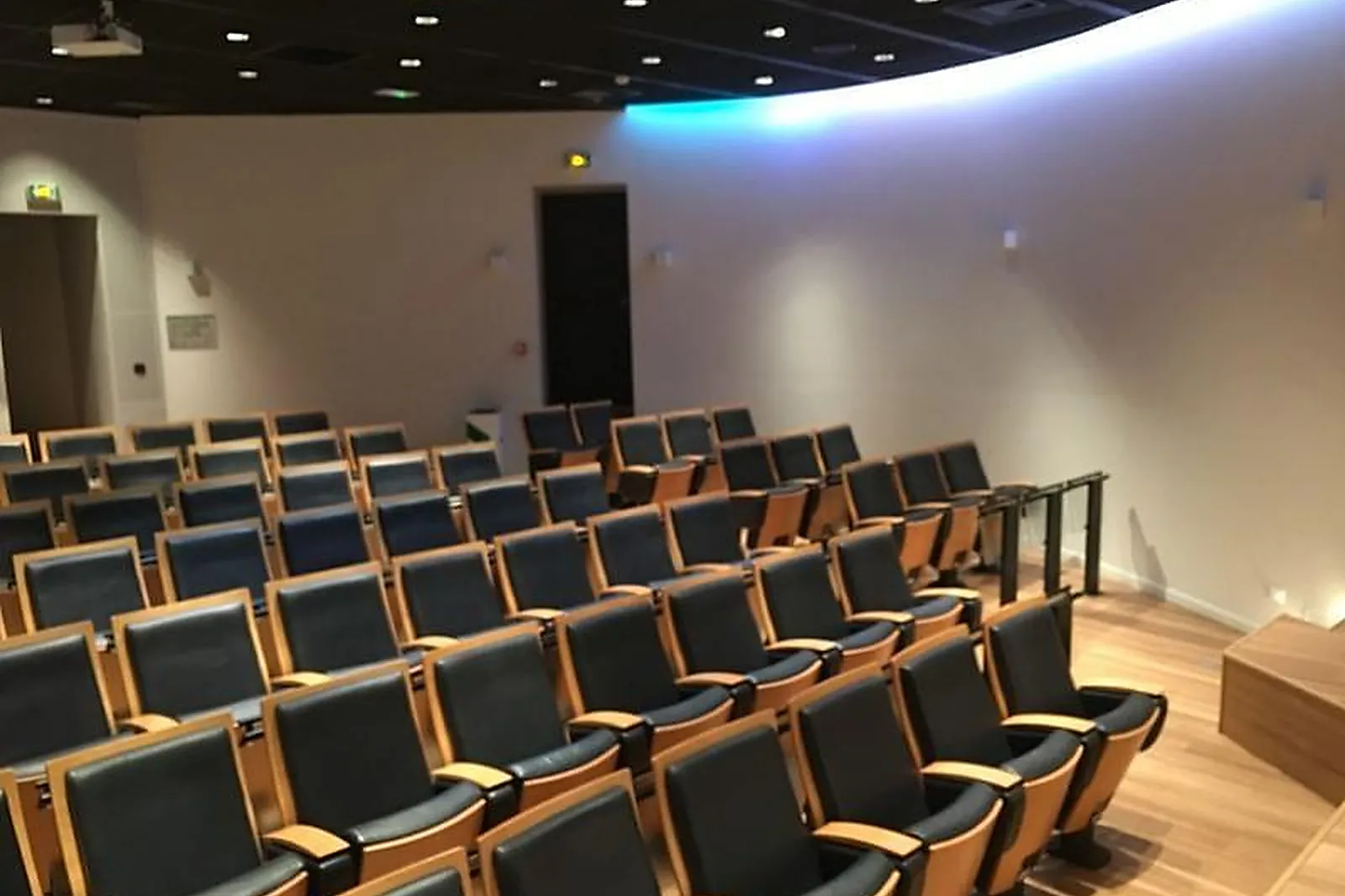 Lieux événementiels, CROWE FIDELIO