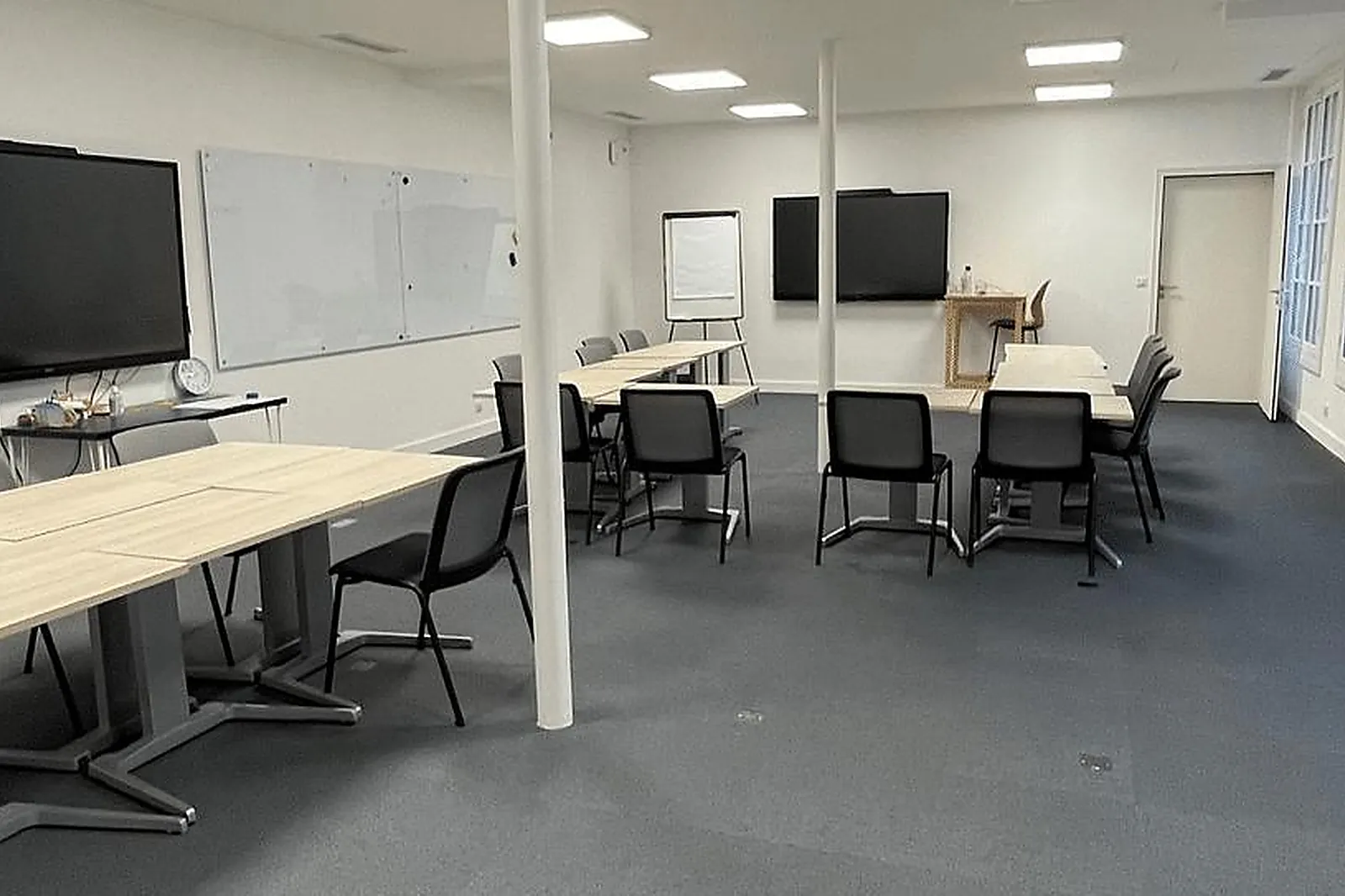 Lieux événementiels, CUBIK PARTNERS