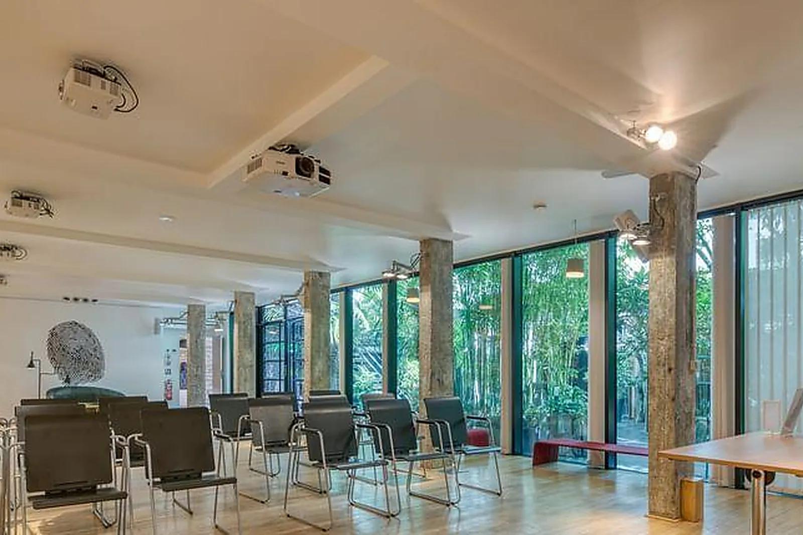 Lieux événementiels, CYCLONE LE STUDIO