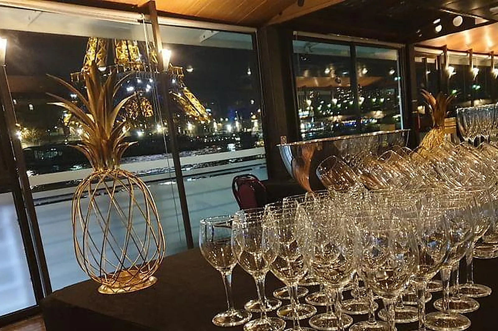 Lieux événementiels, DAUPHIN