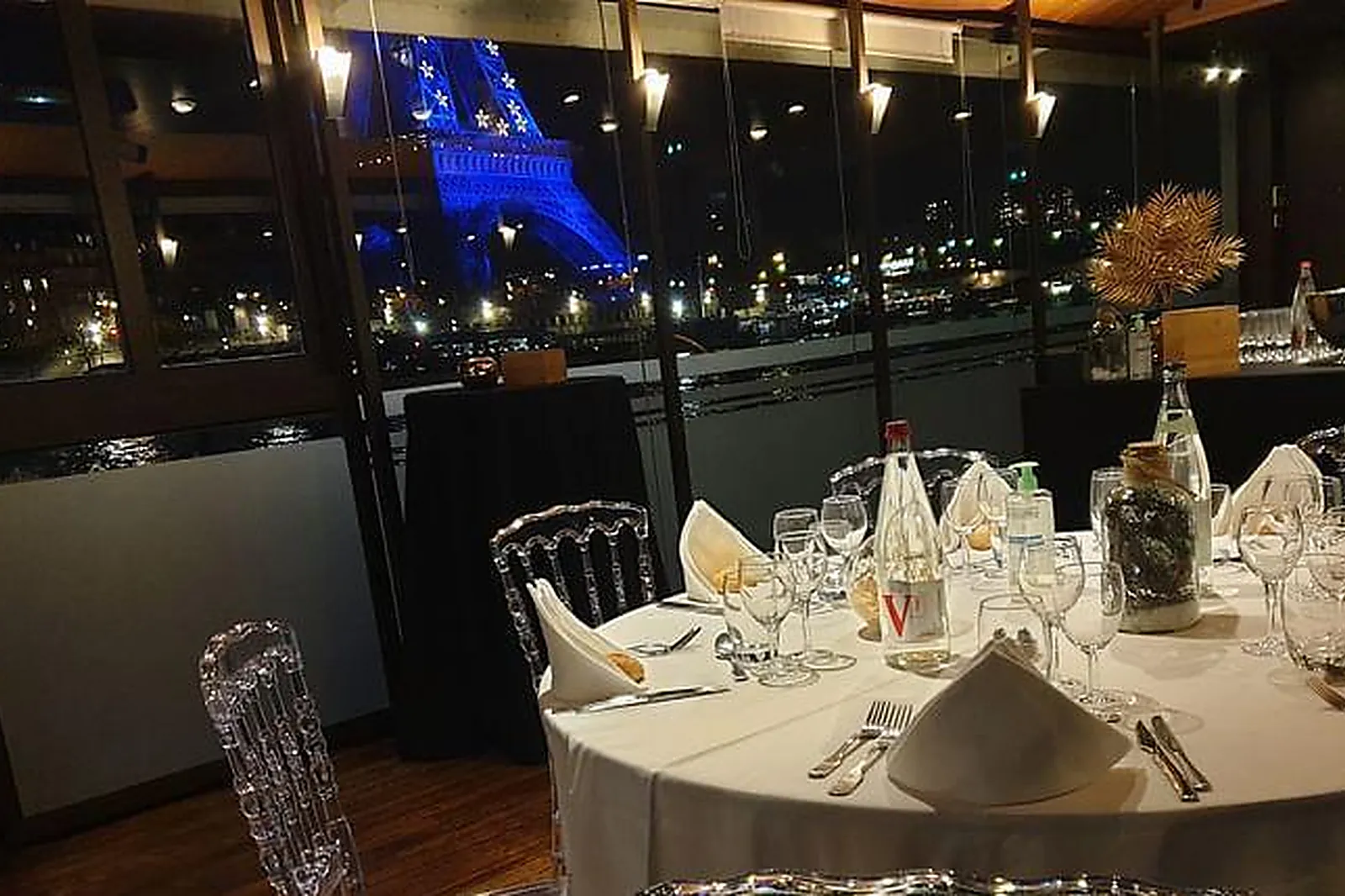 Lieux événementiels, DAUPHIN