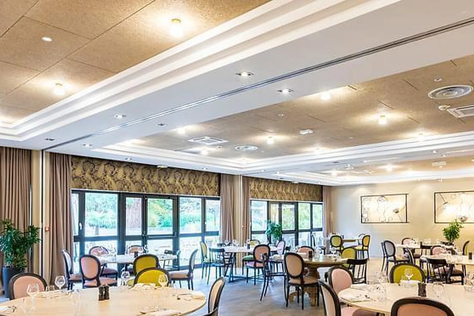 Lieux événementiels, DEMEURES DE CAMPAGNE PARC DU COUDRAY - MERCURE ****