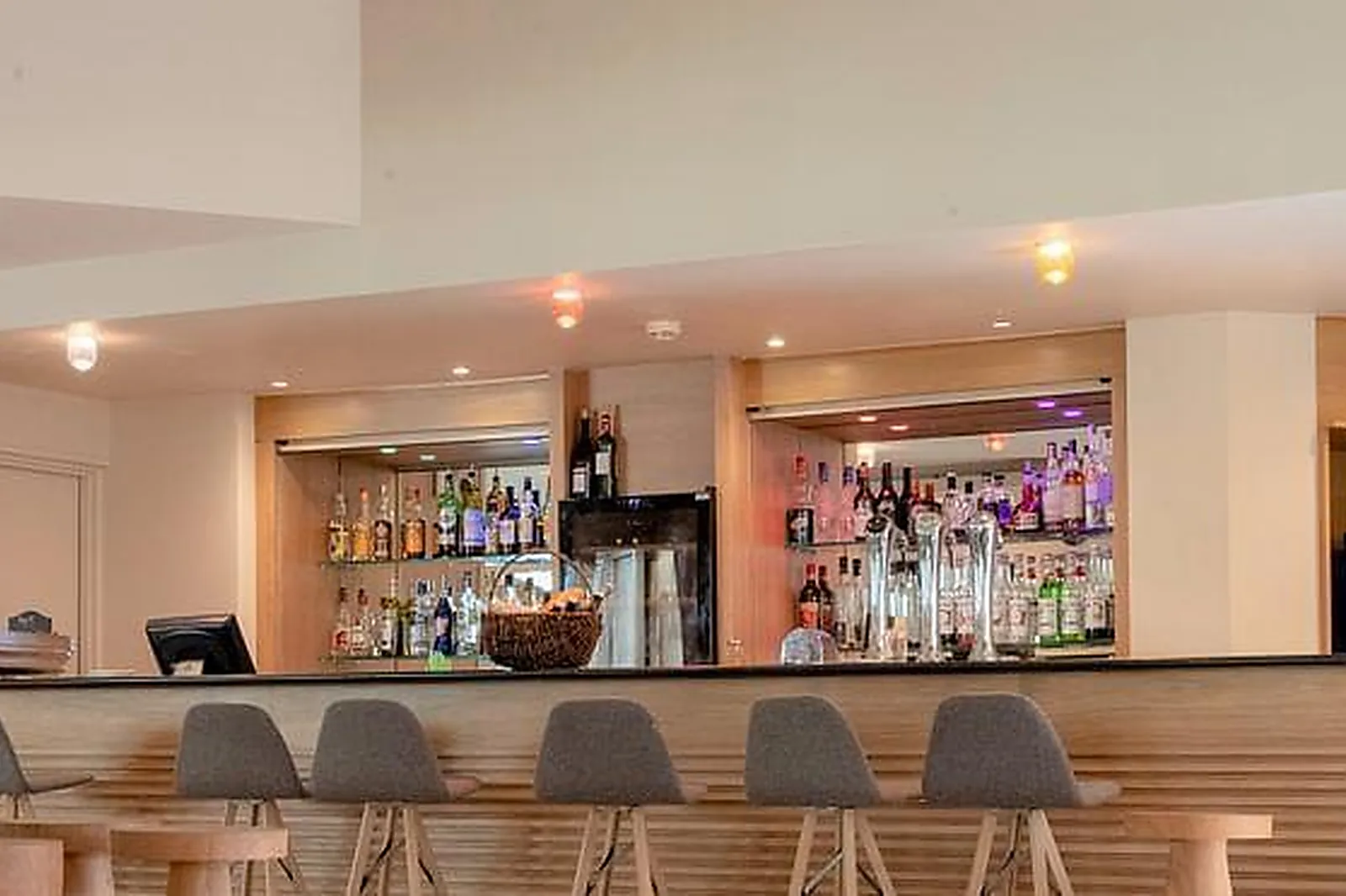 Lieux événementiels, DEMEURES DE CAMPAGNE PARC DU COUDRAY - MERCURE ****