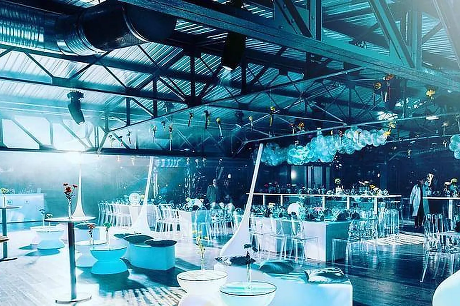 Lieux événementiels, DERNIER ETAGE