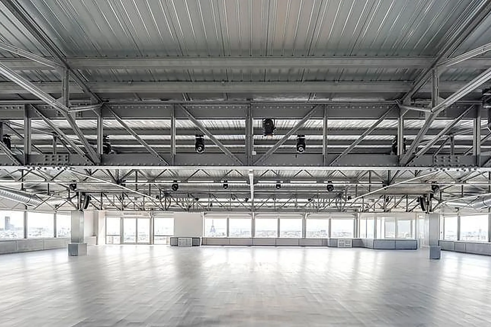 Lieux événementiels, DERNIER ETAGE