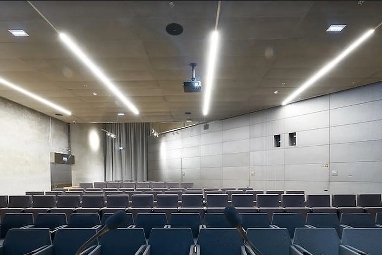 Lieux événementiels, DESKEO LA DÉFENSE