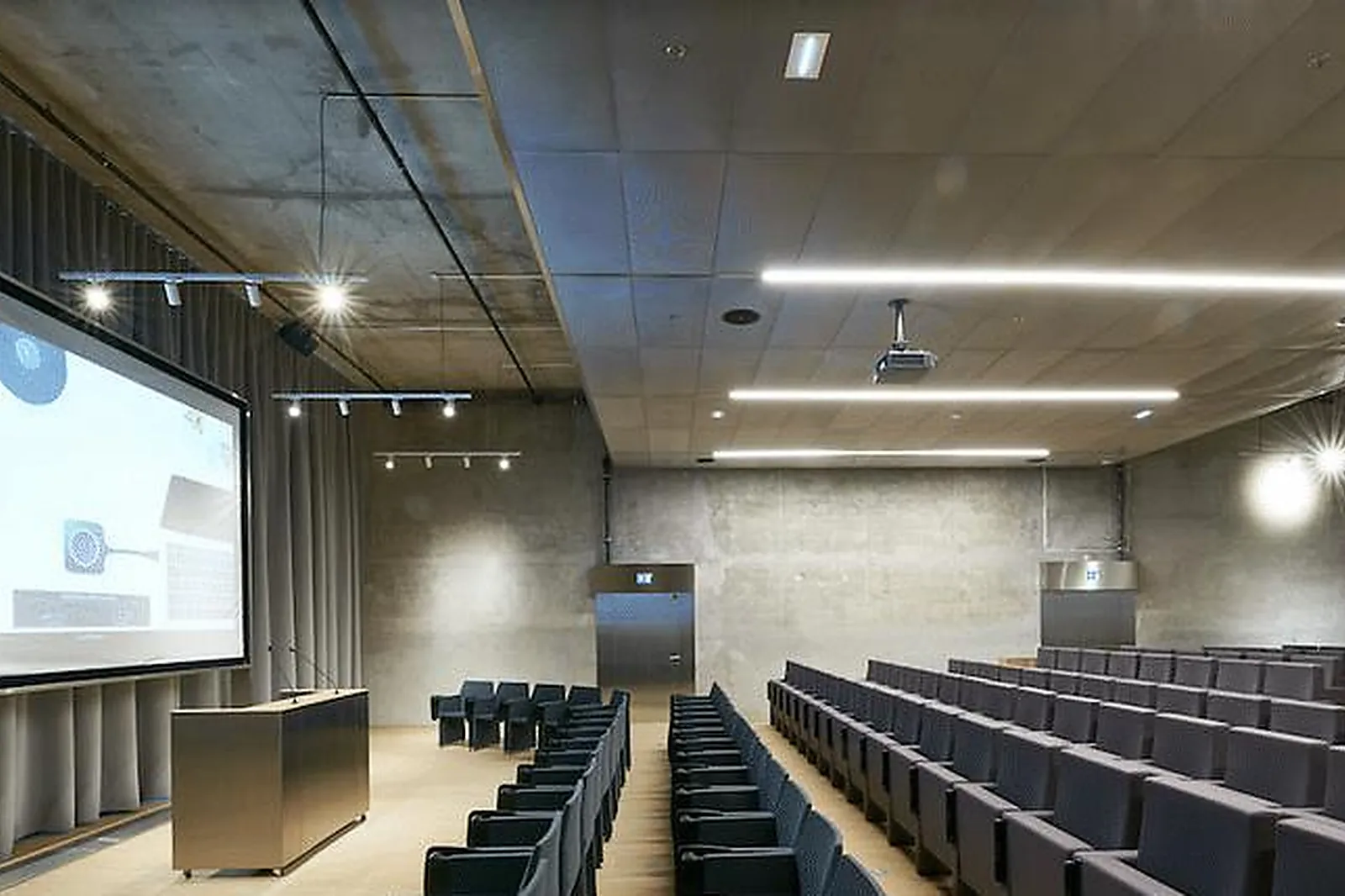 Lieux événementiels, DESKEO LA DÉFENSE