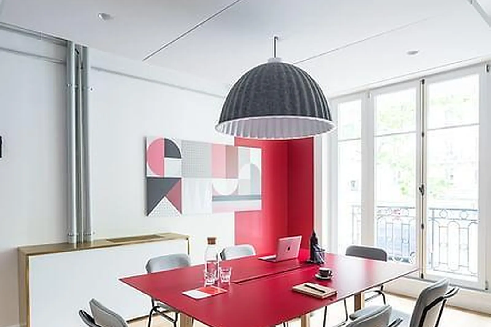 Lieux événementiels, DESKOPOLITAN VOLTAIRE